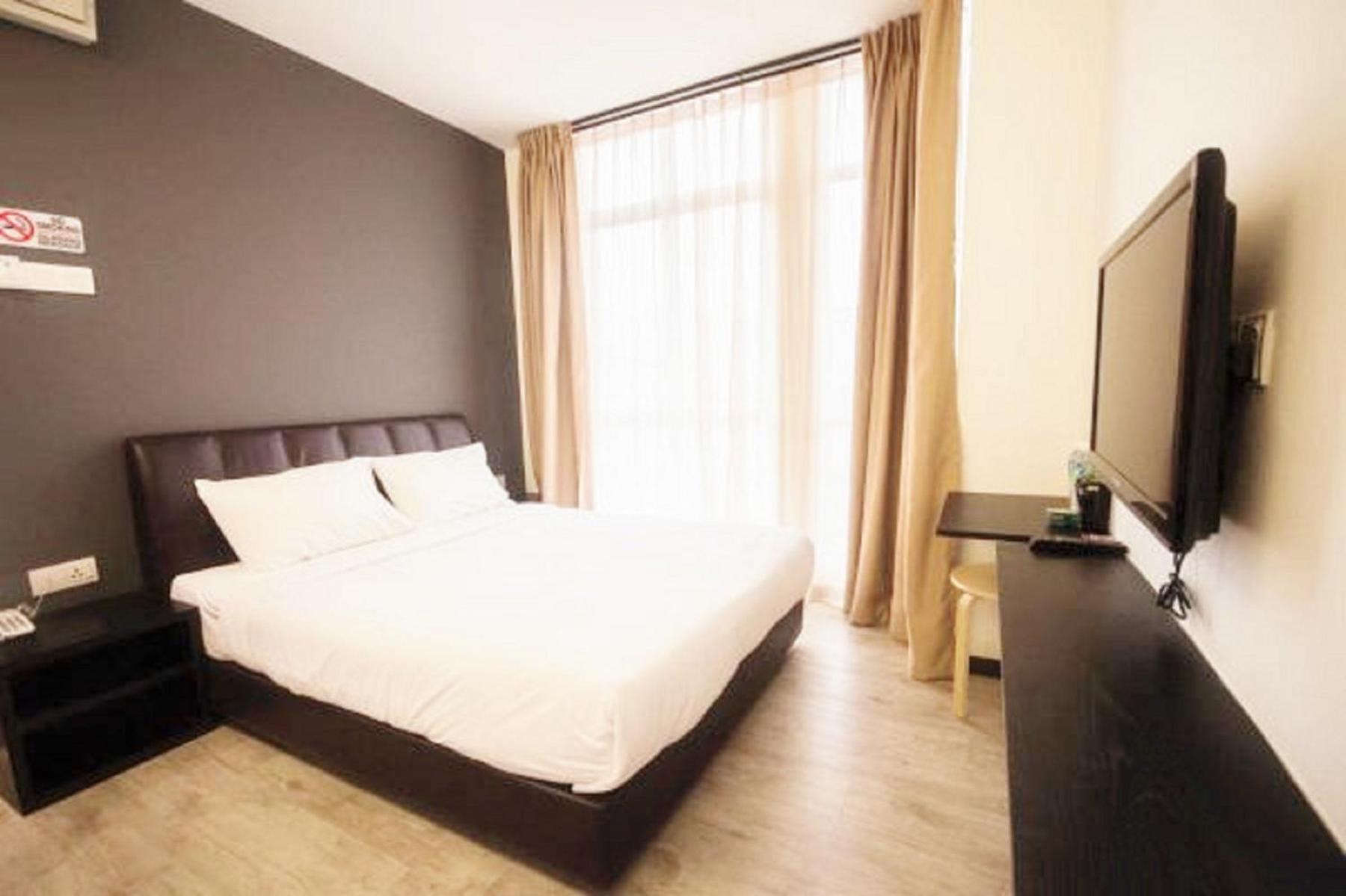 Deluxe Double Room - Photo 2