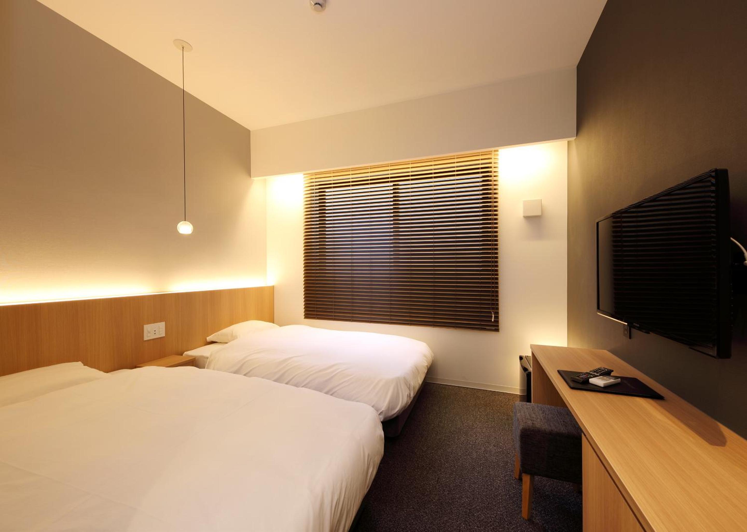 Standard Twin Room - Non Smoking photo 1