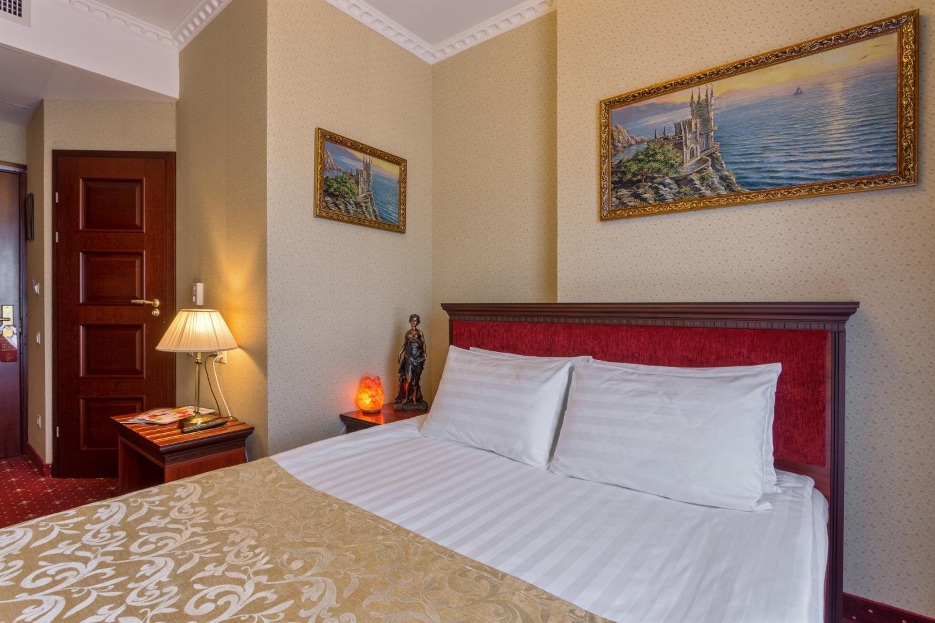 Two-Bedroom Suite with French Balcony
