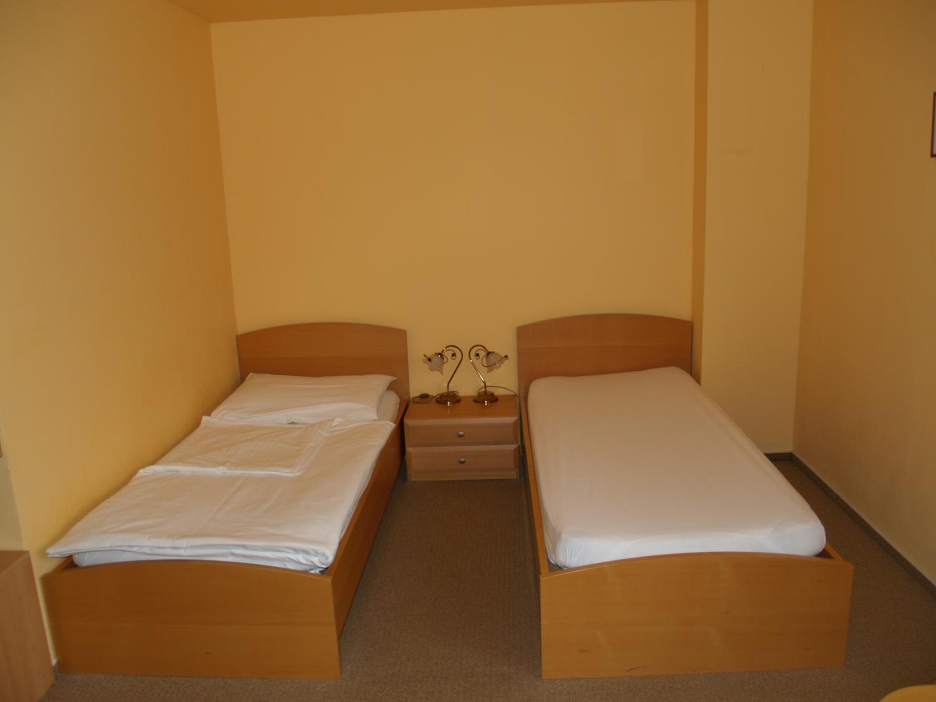 Comfort Twin Room - Photo 3