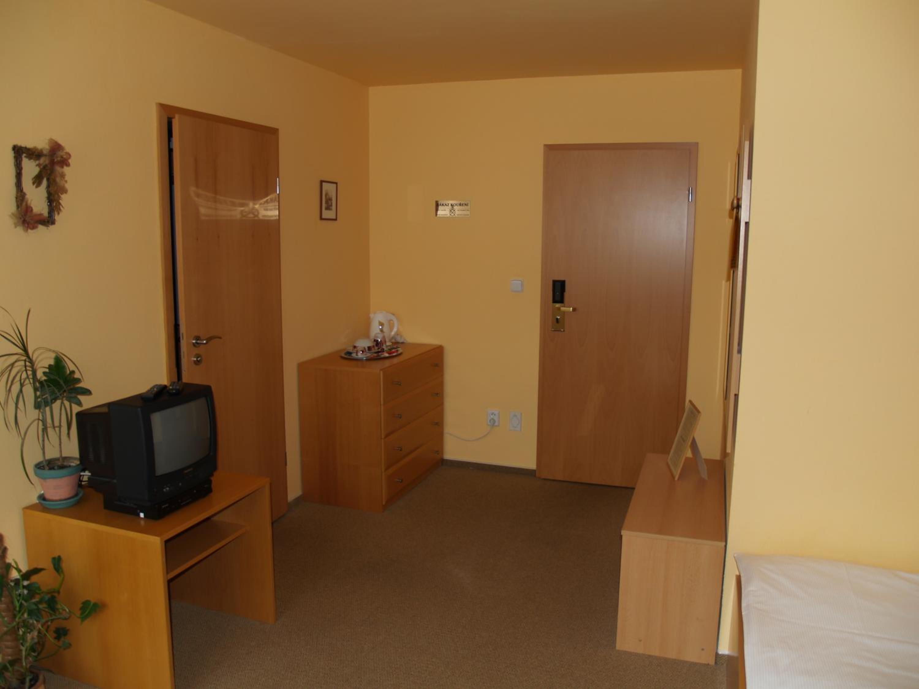 Double Room - Photo 1