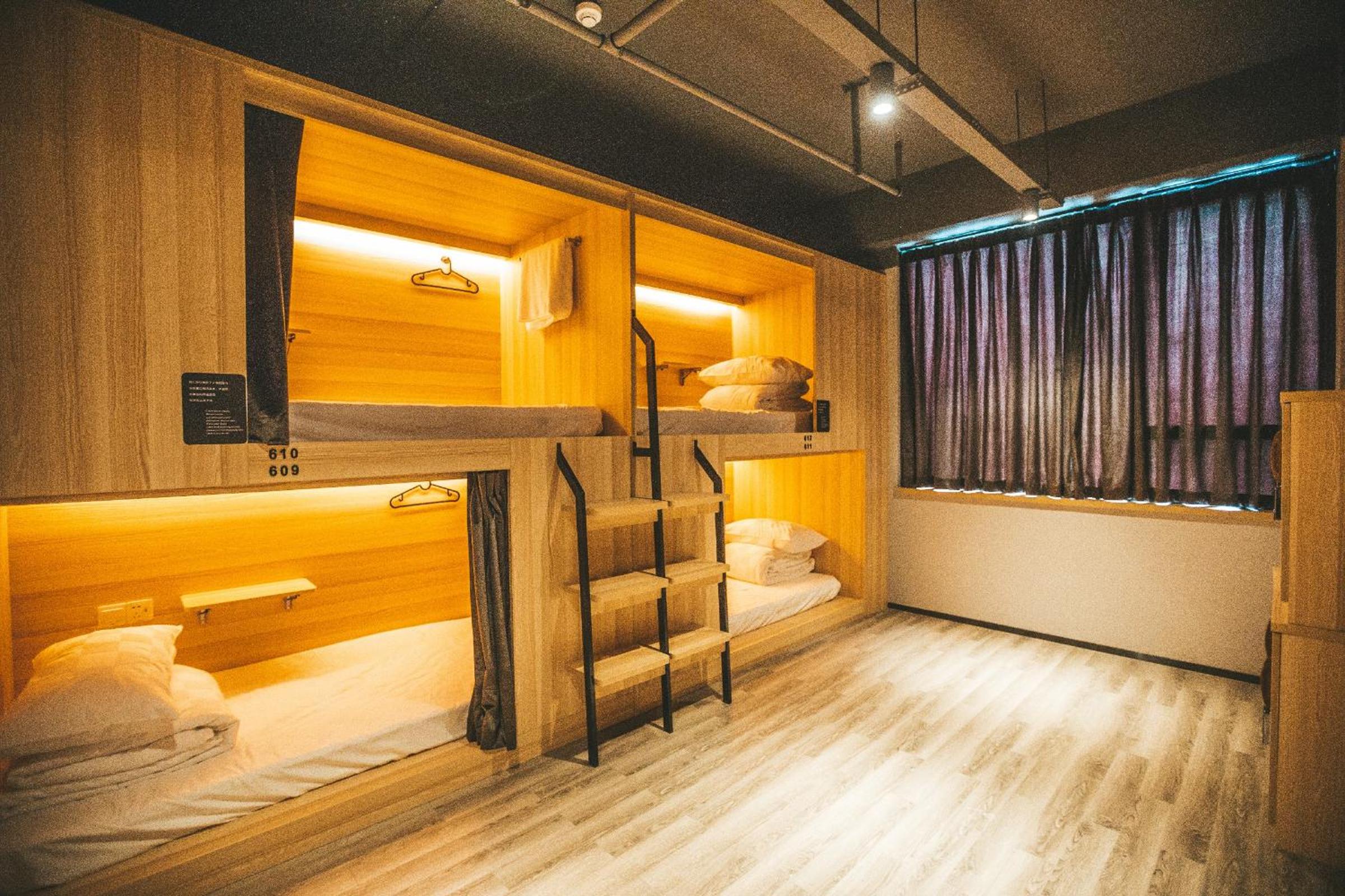 Bed in 4-Bed Female Dormitory Room photo 2