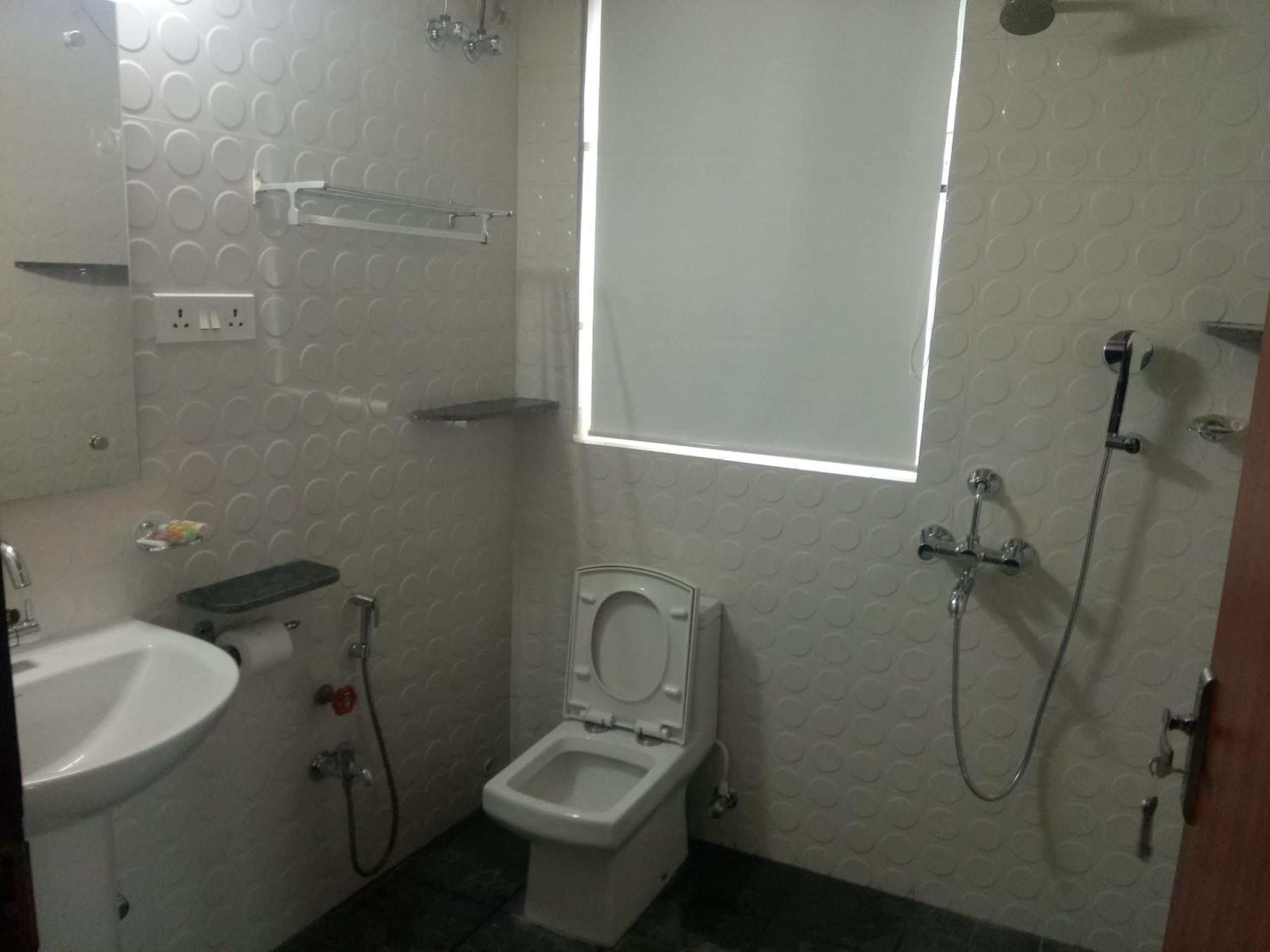One-Bedroom Apartment - Photo 24