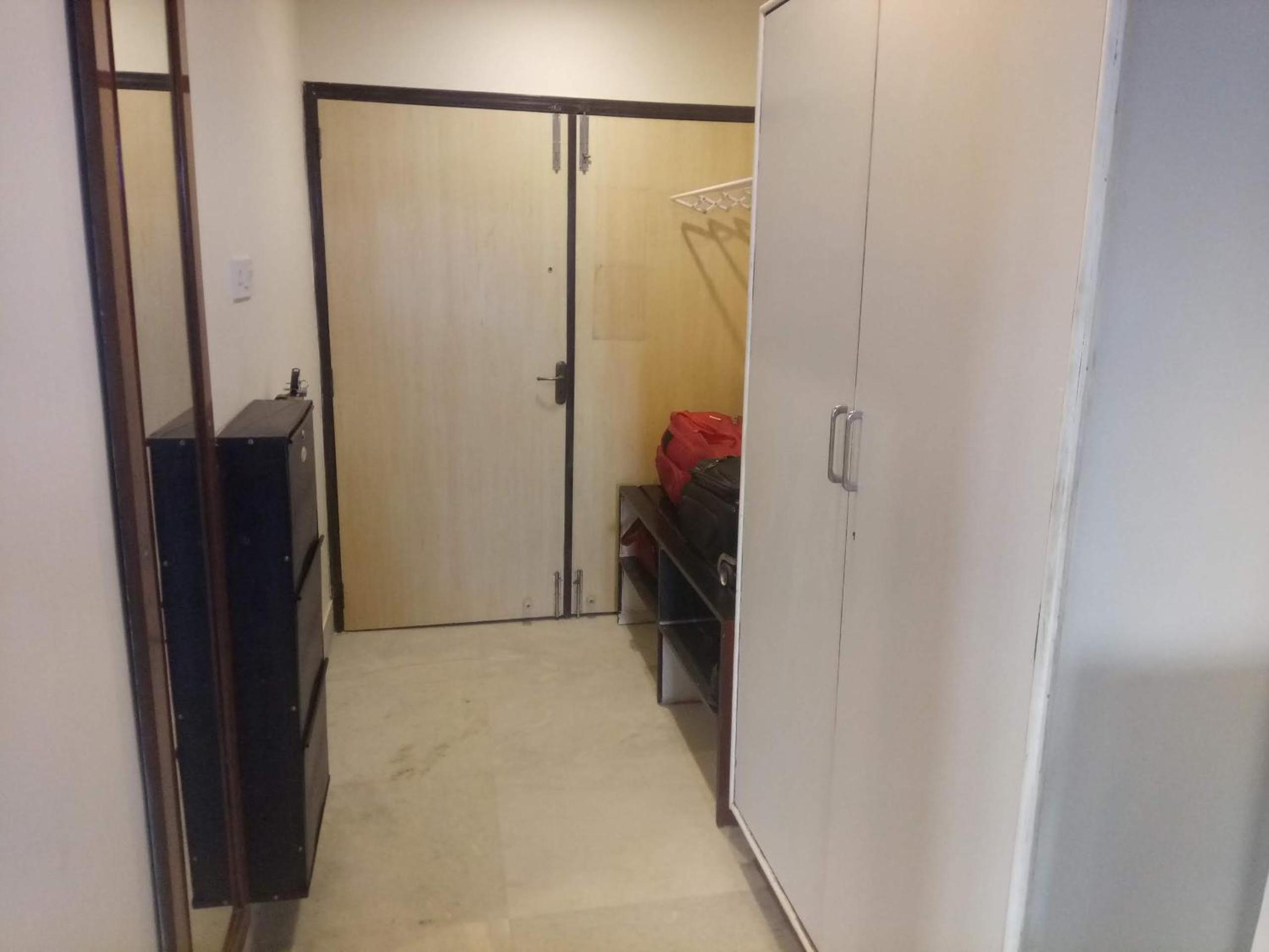 One-Bedroom Apartment - Photo 23