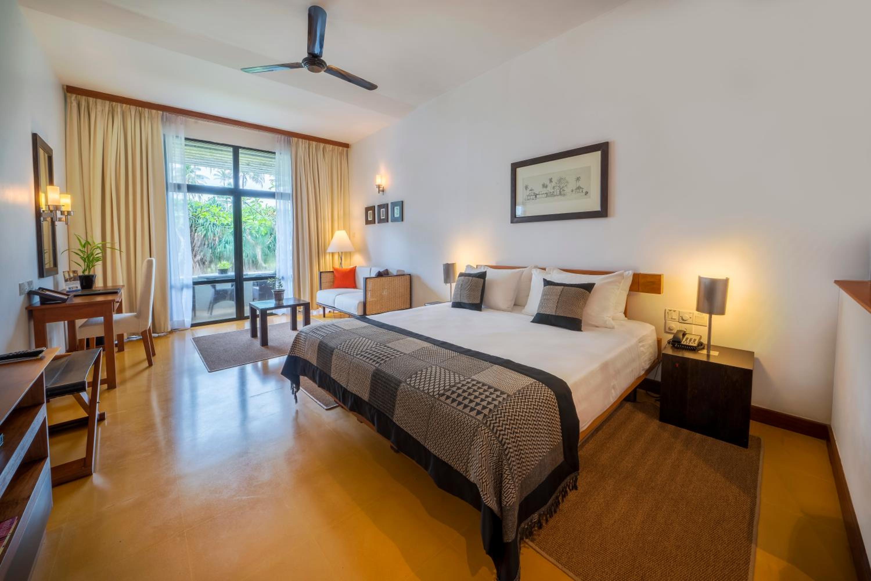 Deluxe Room with Sea View – 15% Discount on Food and Beverages - Photo 3