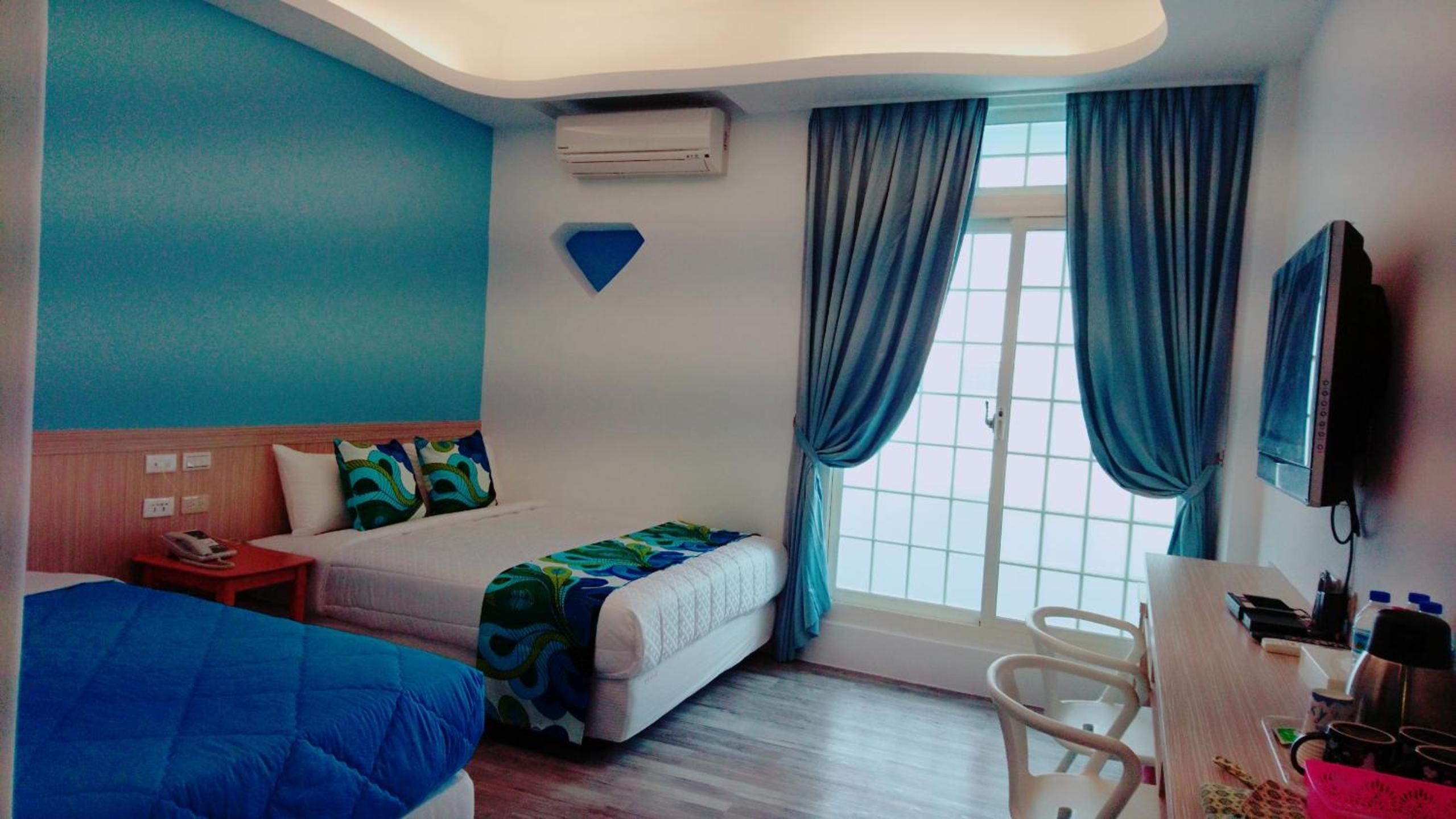 Triple Room with Balcony