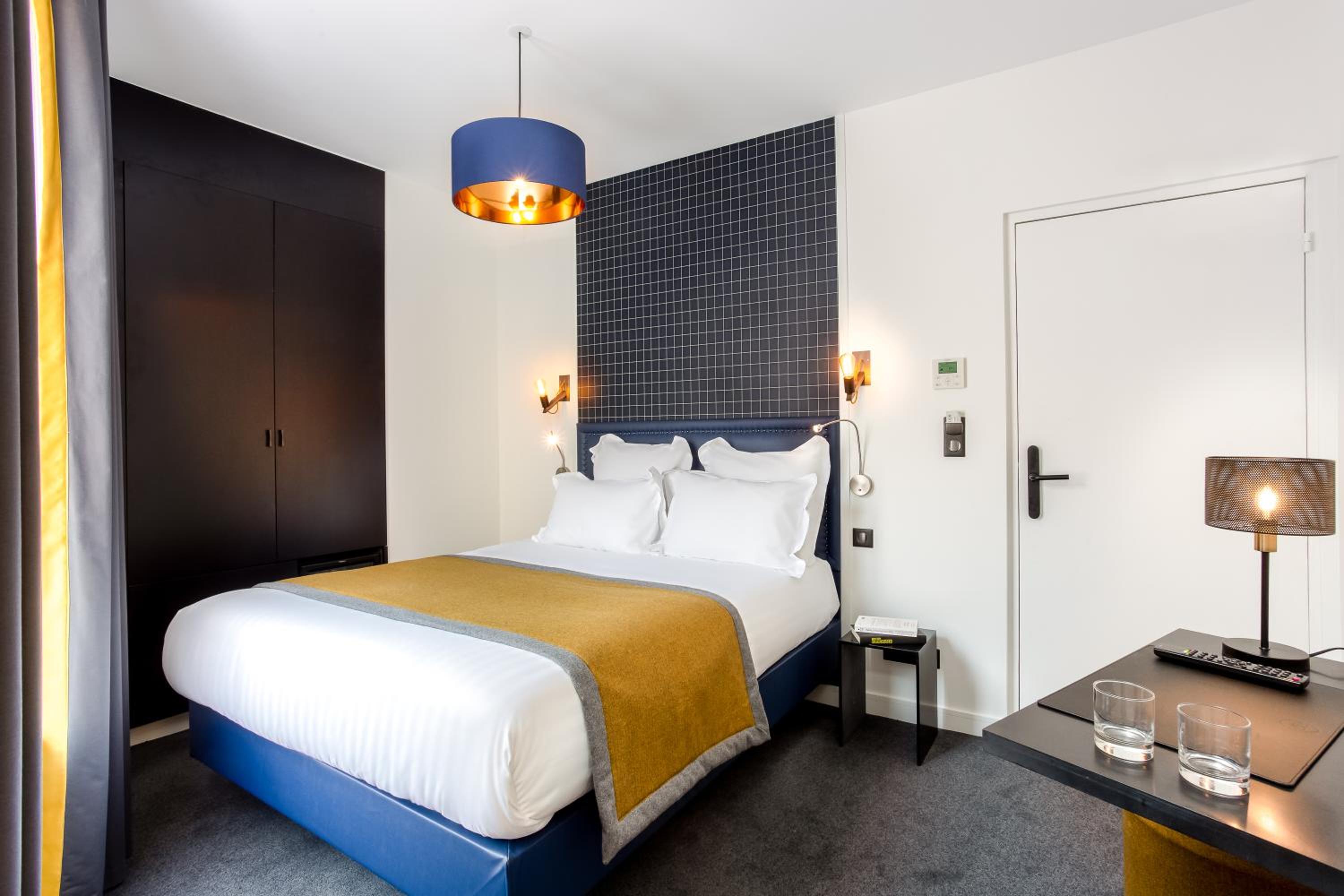 Available room
