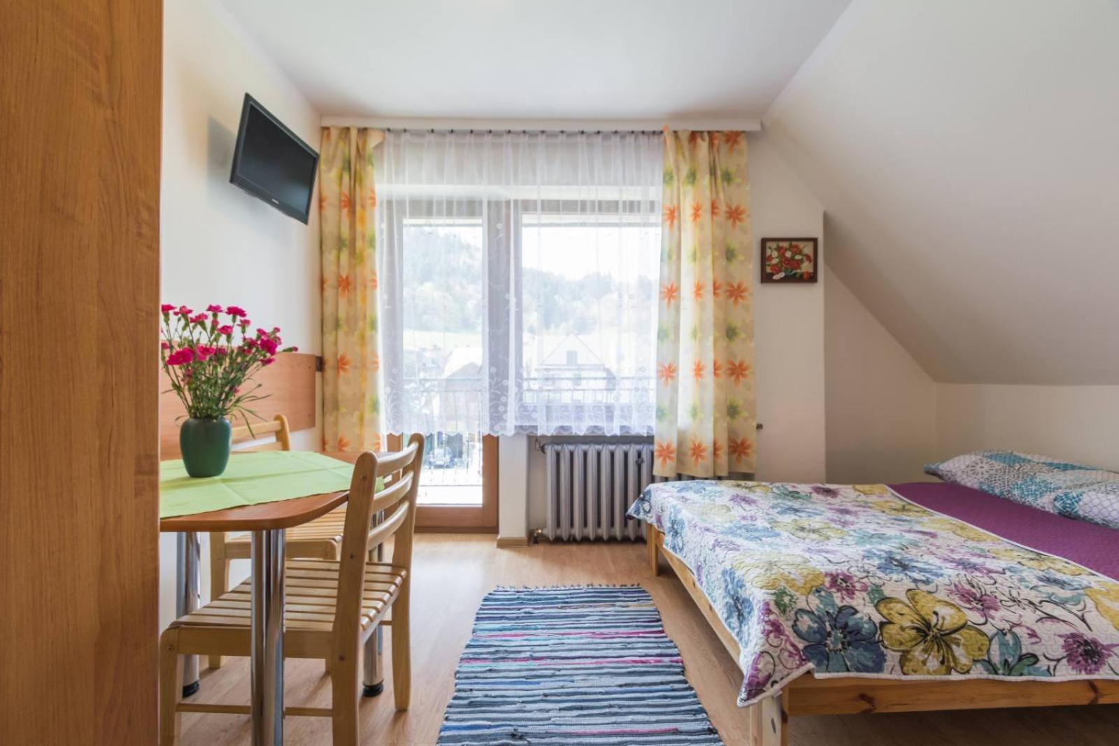 Double Room With Private Bathroom photo 2
