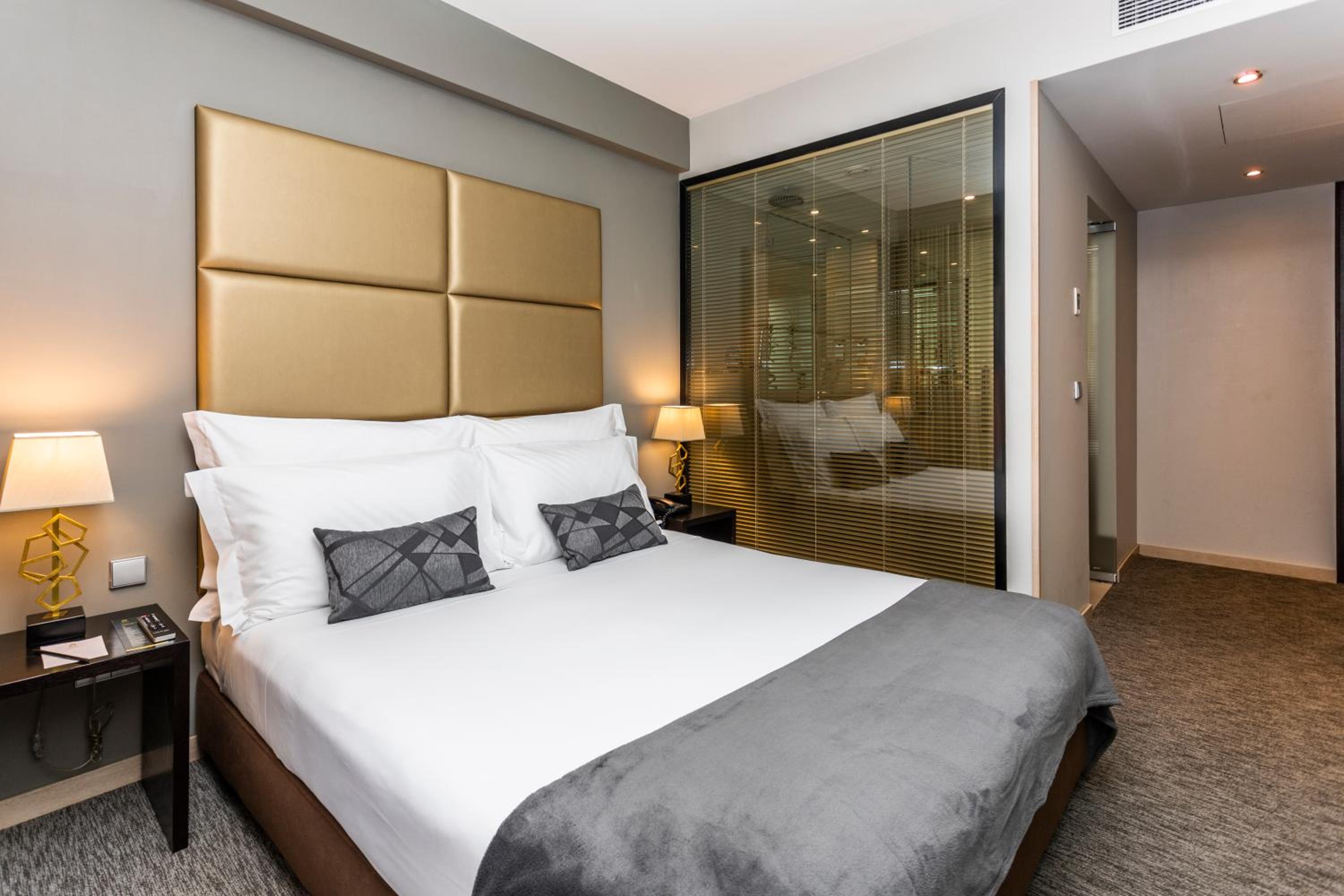 Double Room - Photo 1