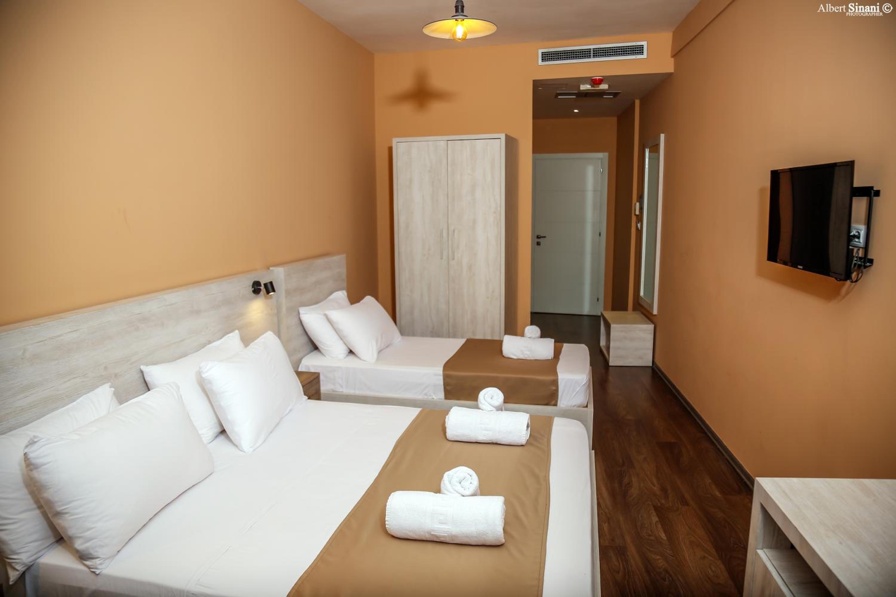 Standard Triple Room photo 1