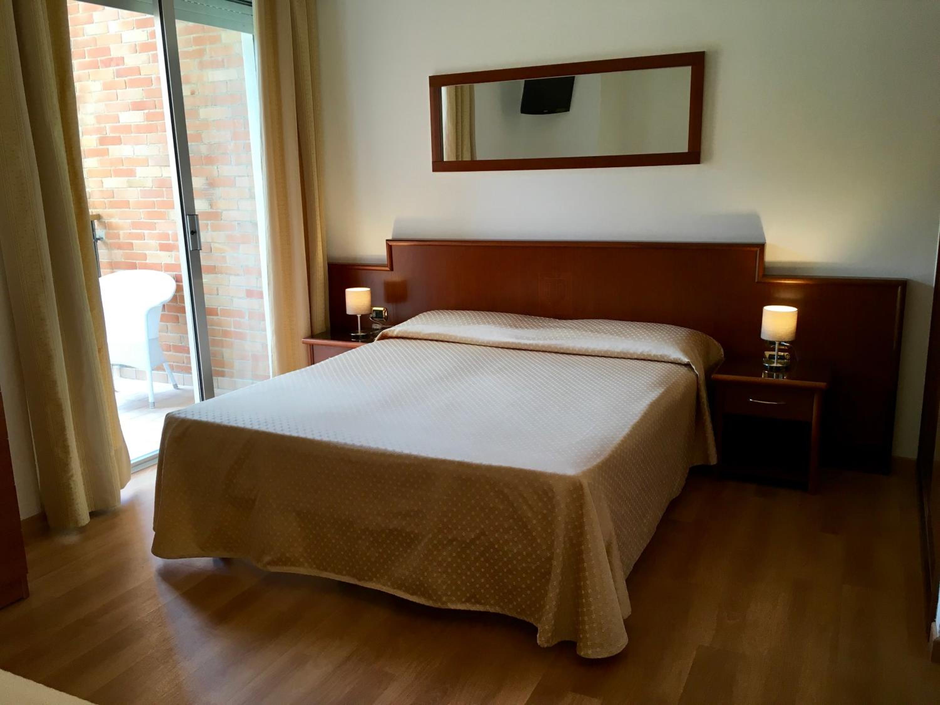 Economy Double Room - Photo 1