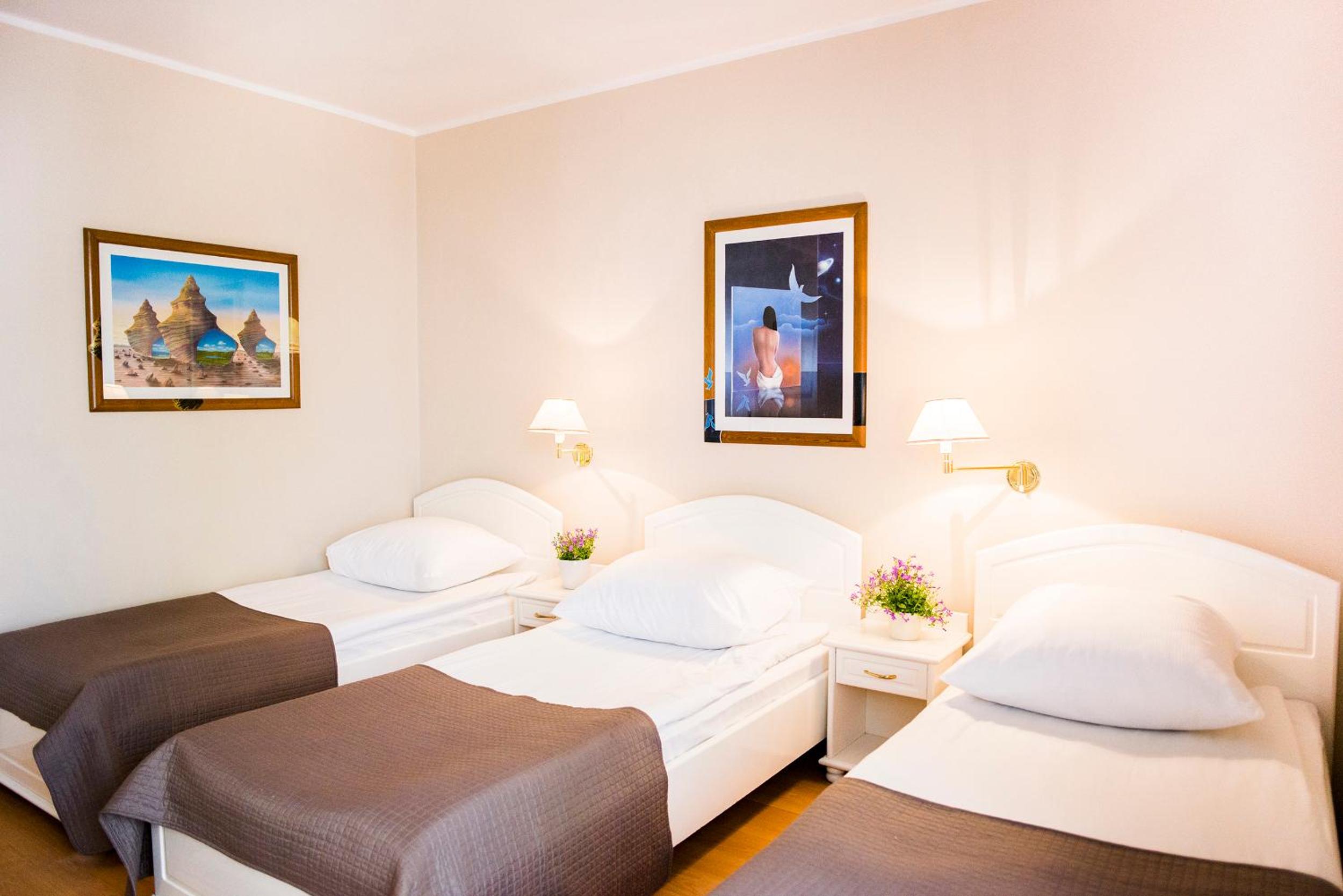 Triple Room
