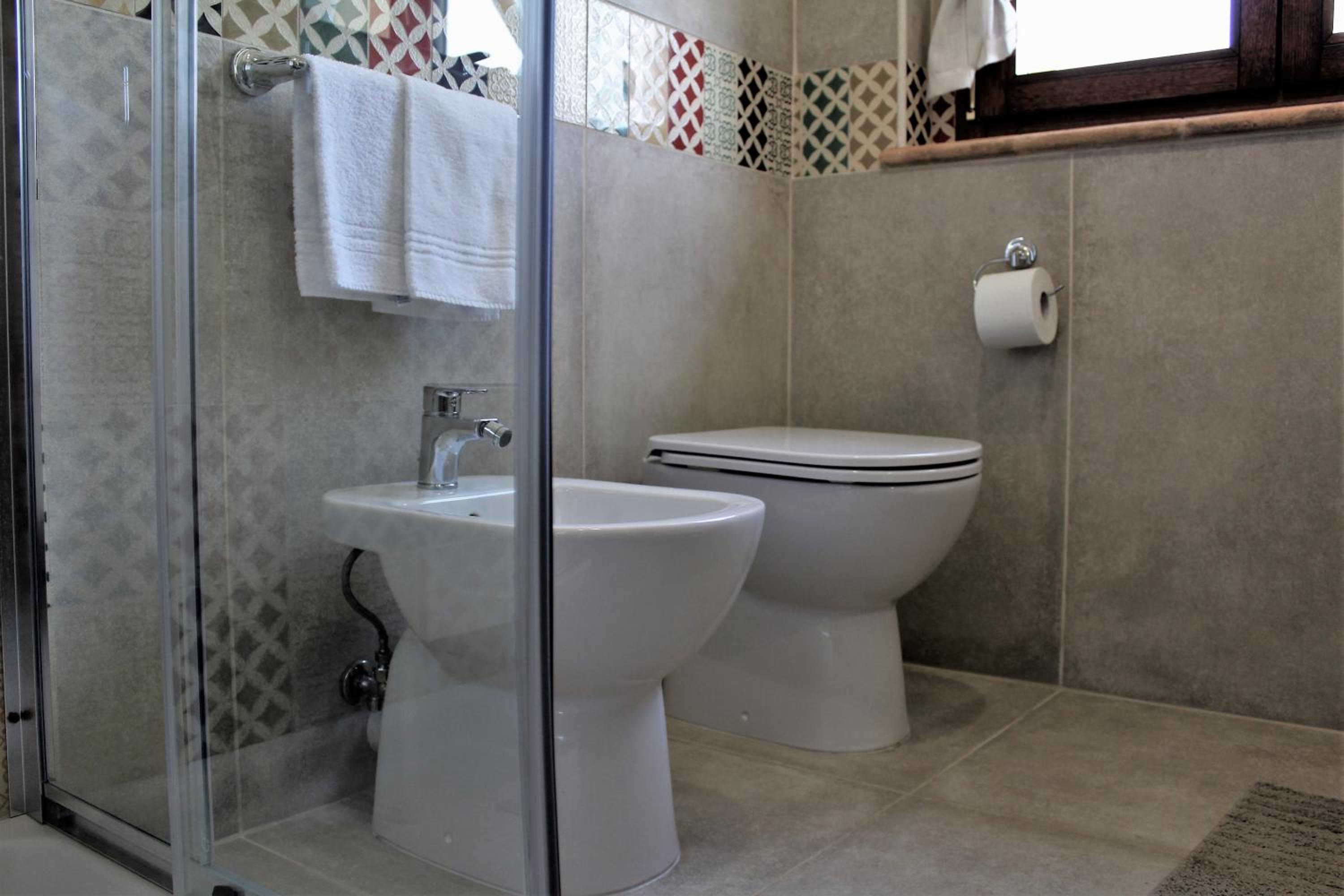 Two-Bedroom House photo 3