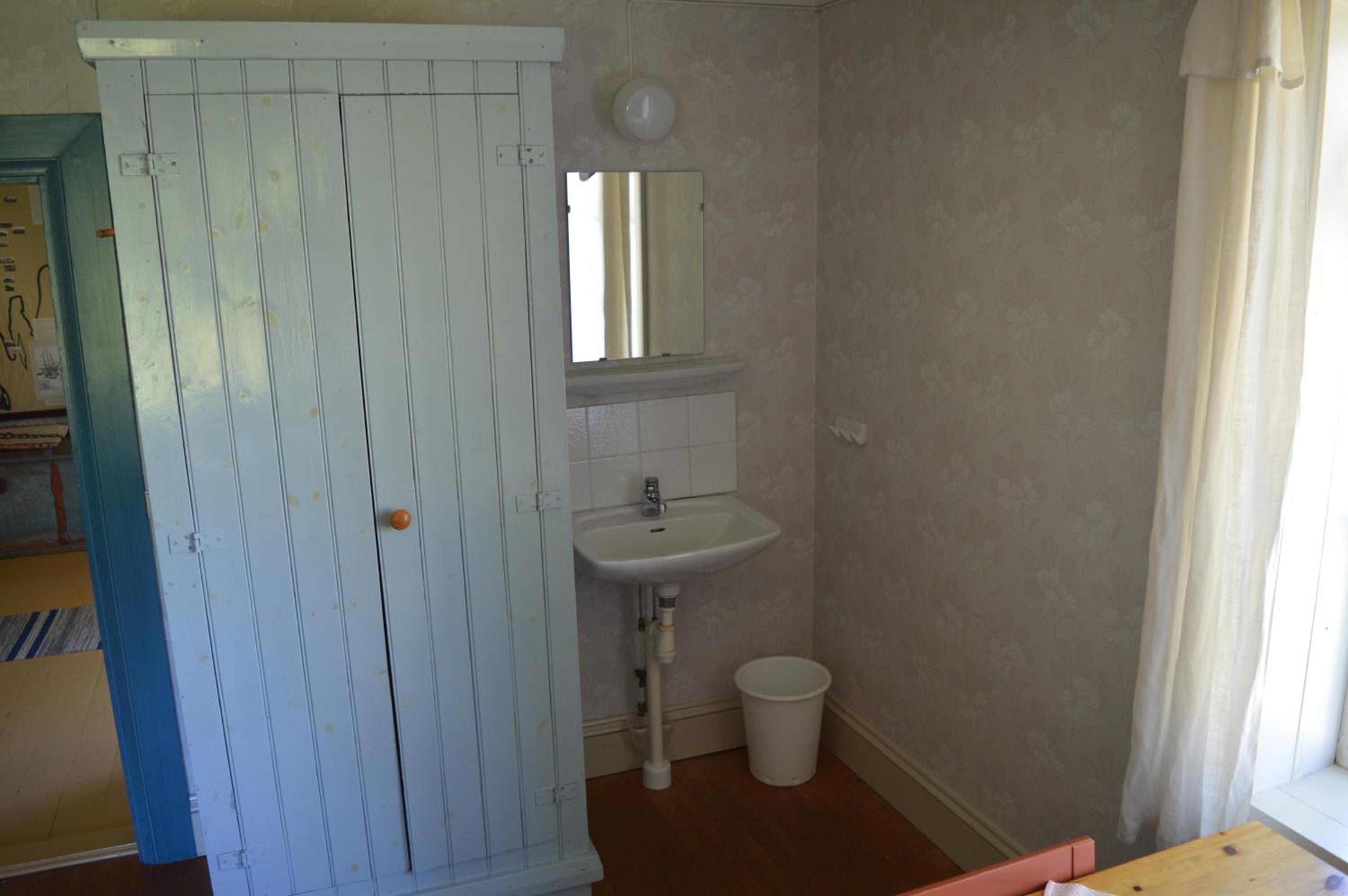 Double Room with Shared Toilet photo 3