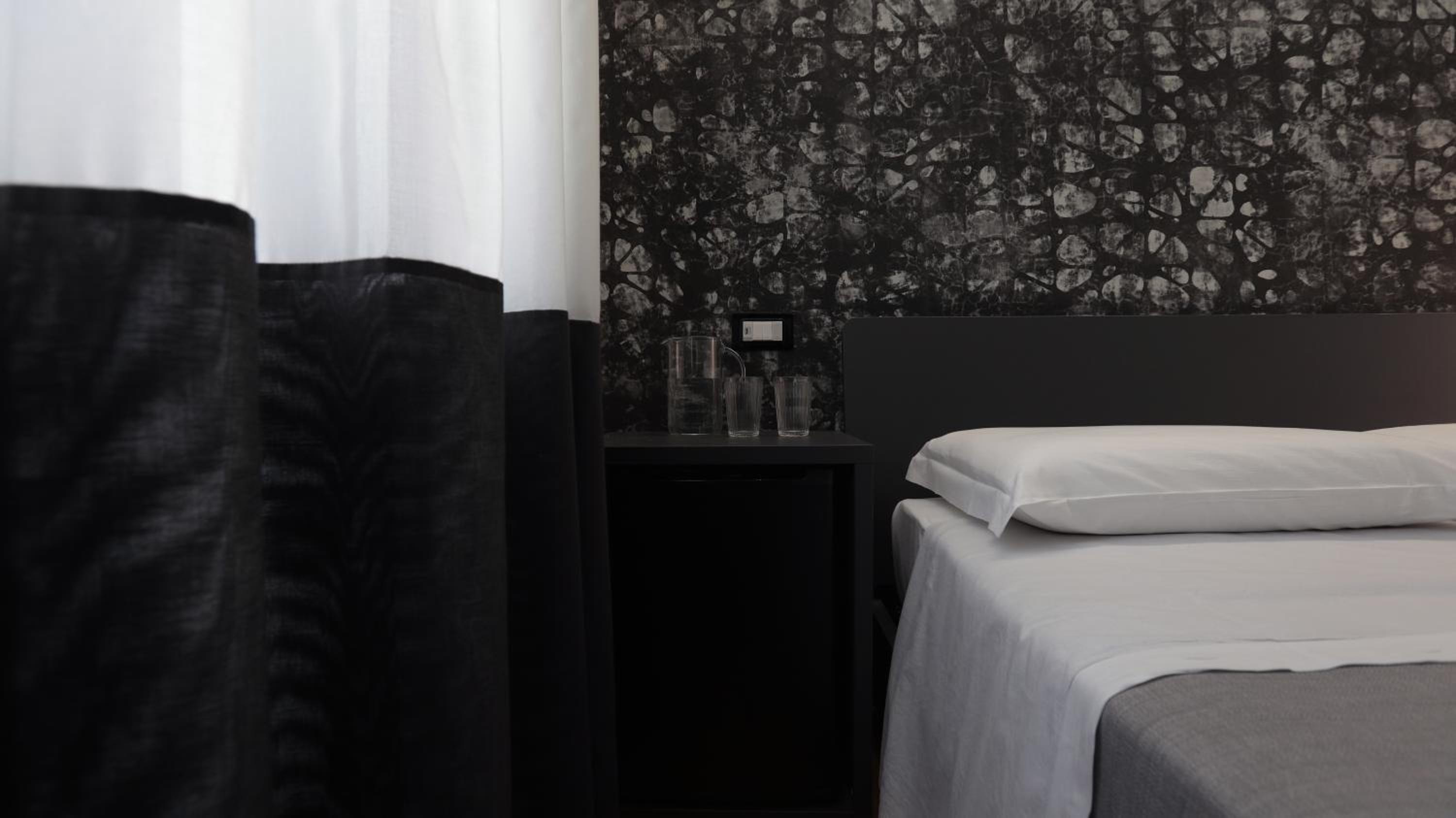 Deluxe Double or Twin Room with Balcony photo 2