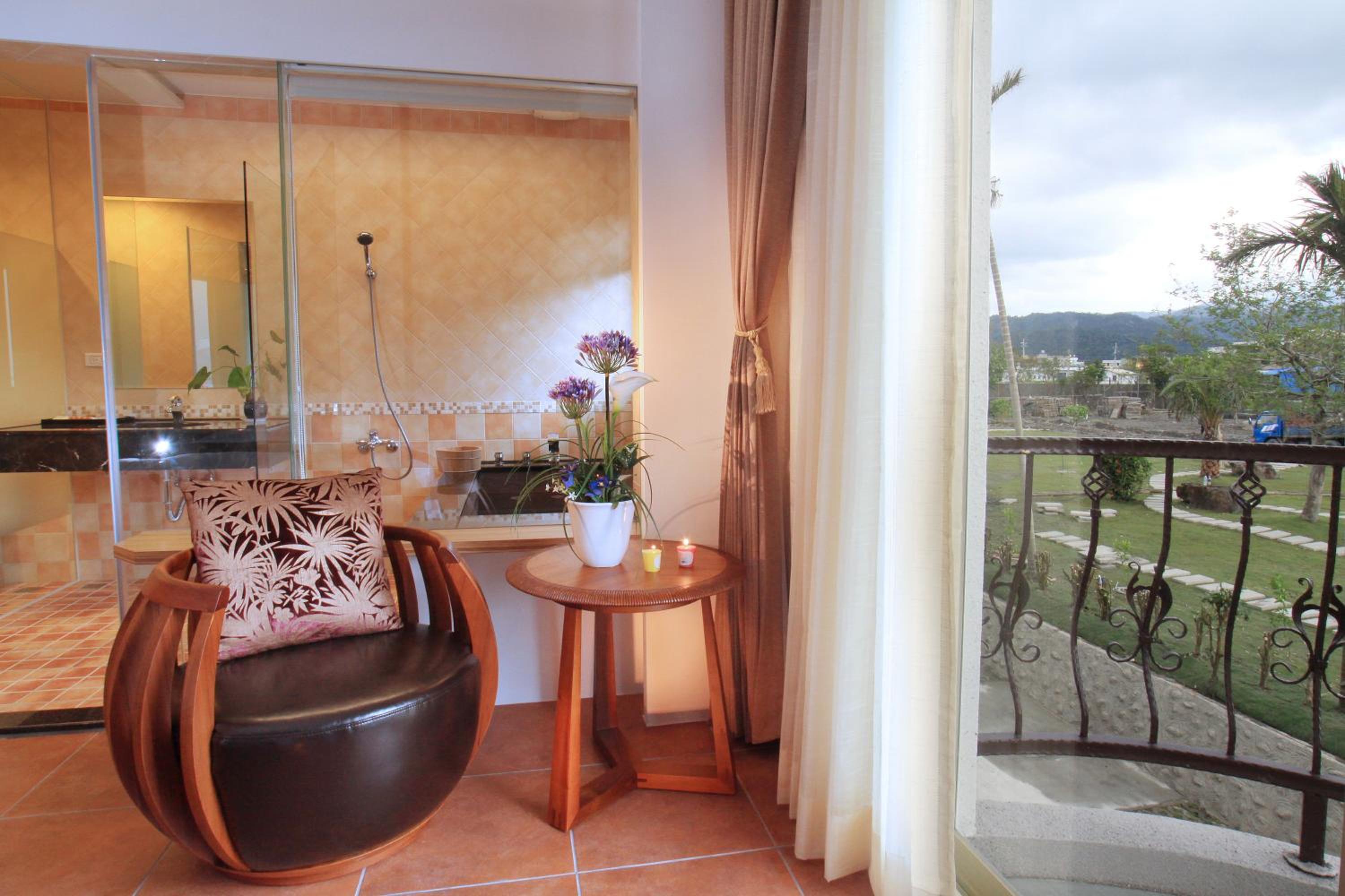 Deluxe Double Room photo 2