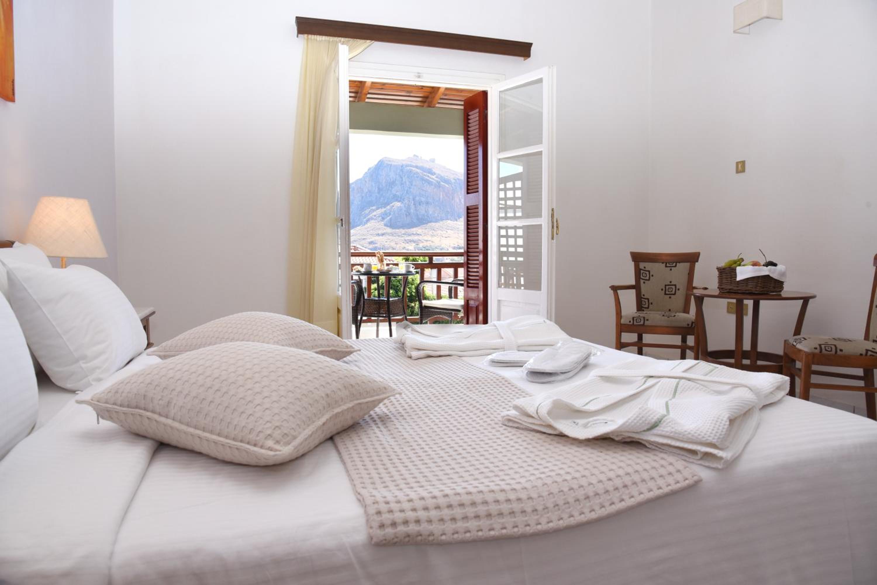 Superior Room with Sea View - Photo 1