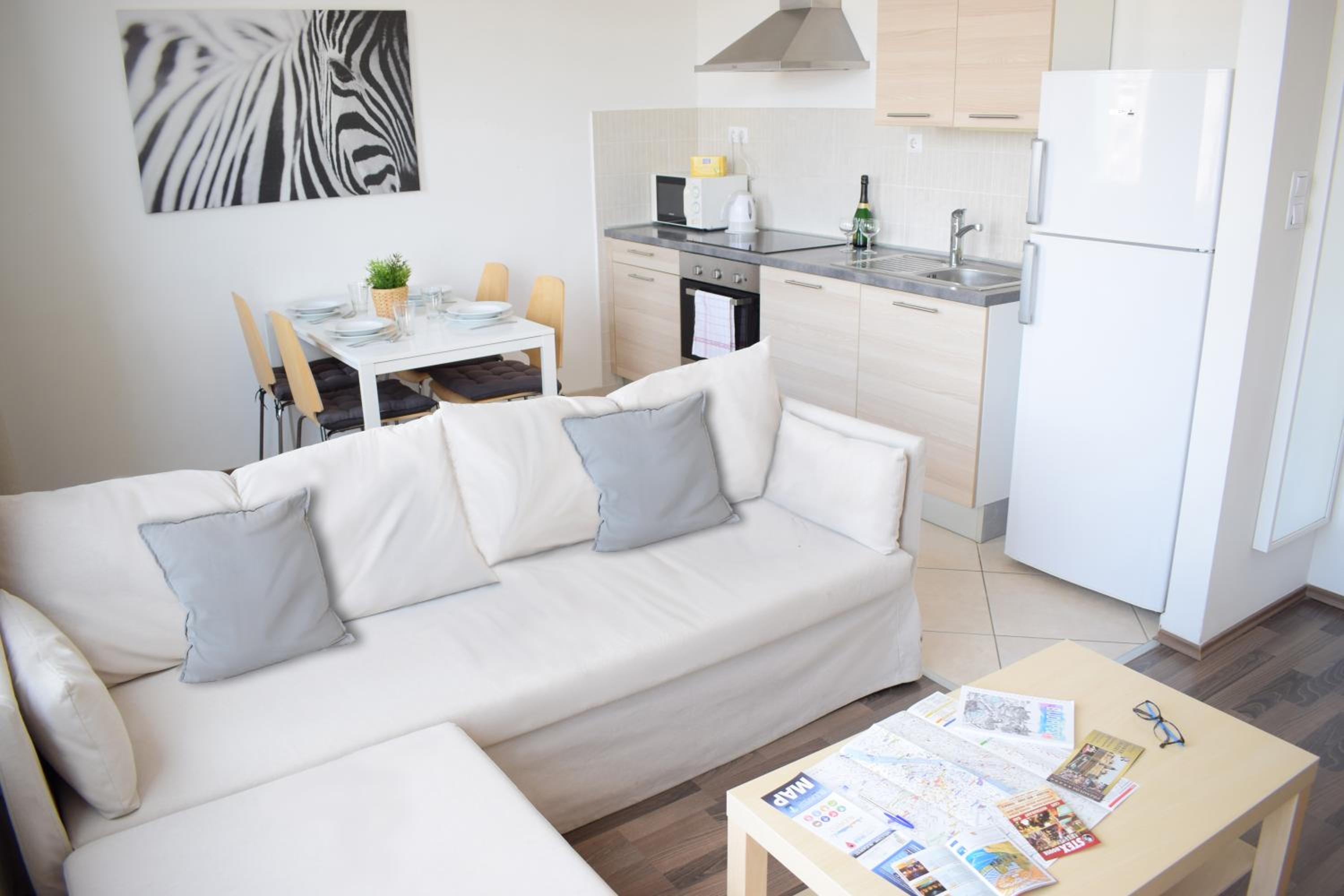 One-Bedroom Apartment for 1-2 people with balcony