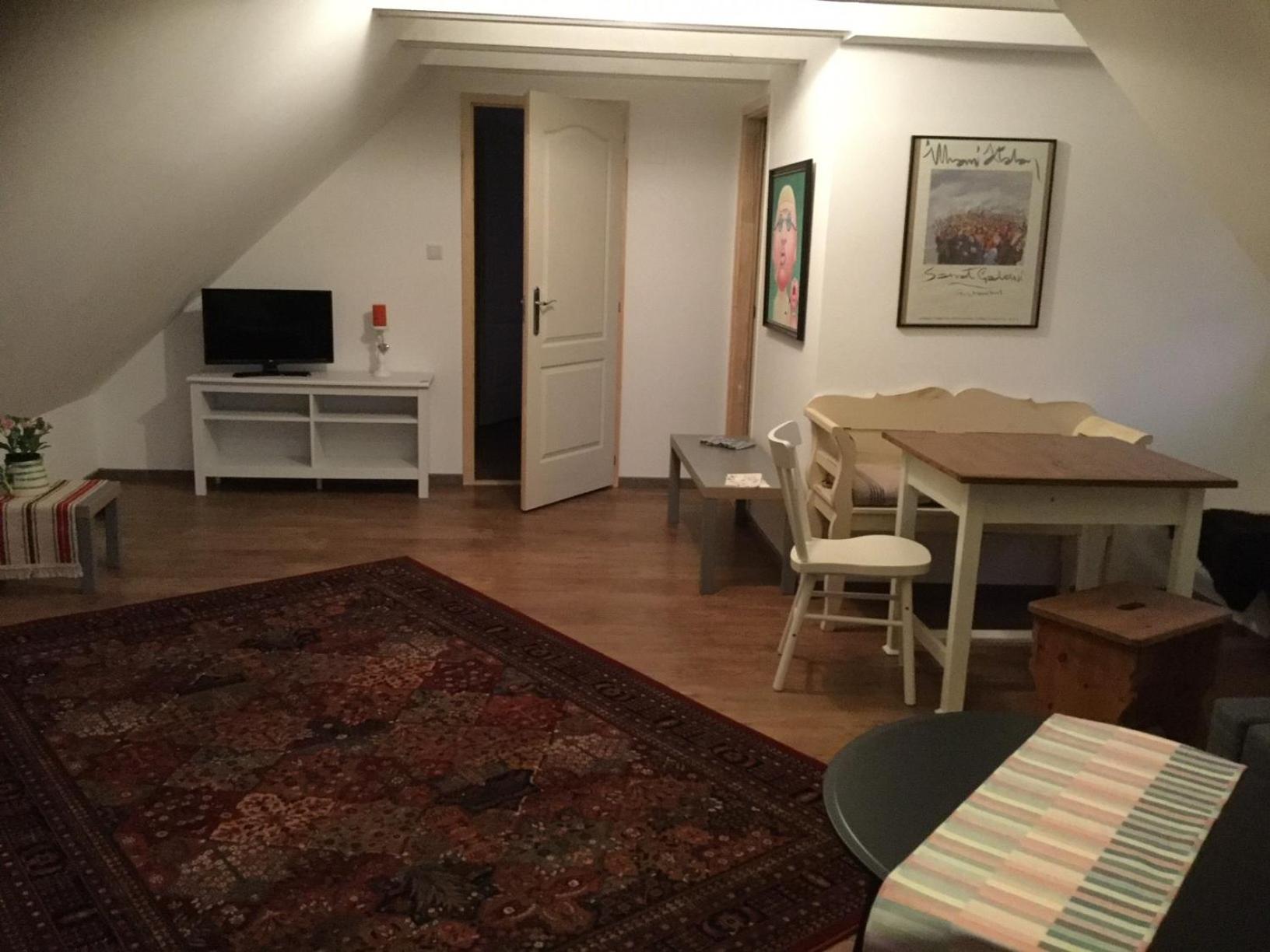 Apartment photo 1