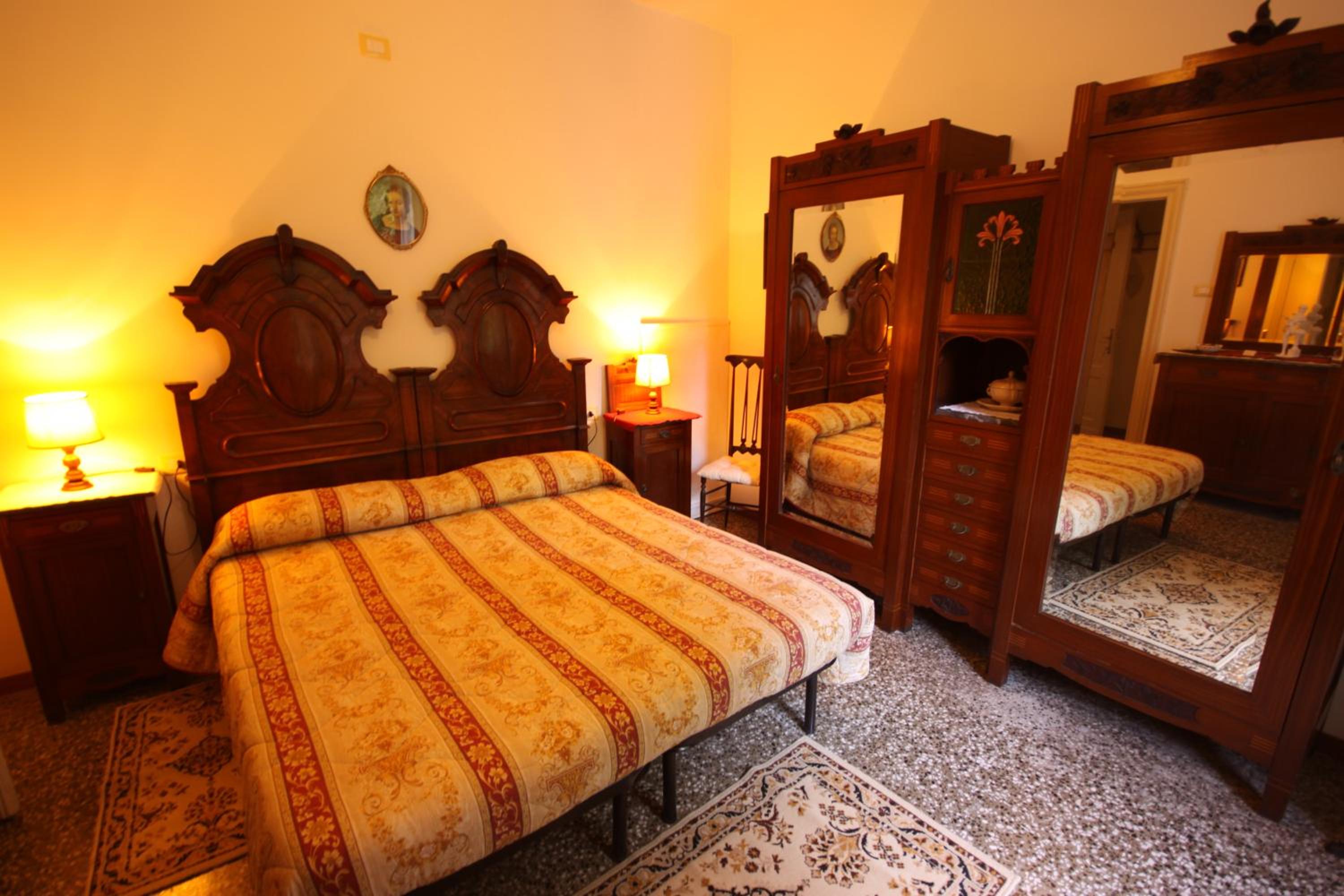 Double or Twin Room photo 1