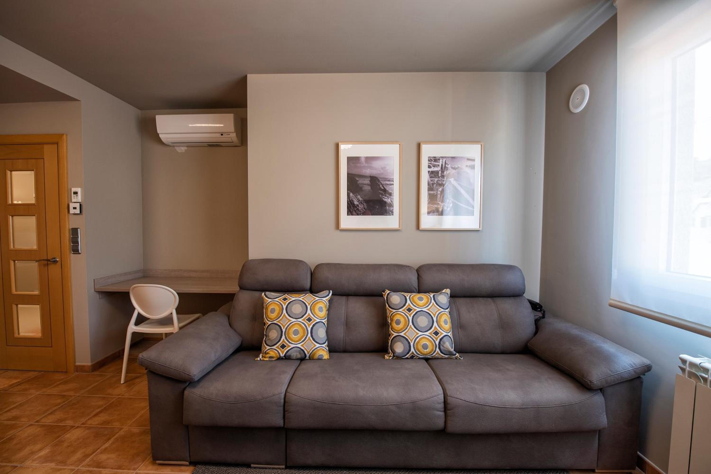 Apartamento de dos habitaciones con vista al mar