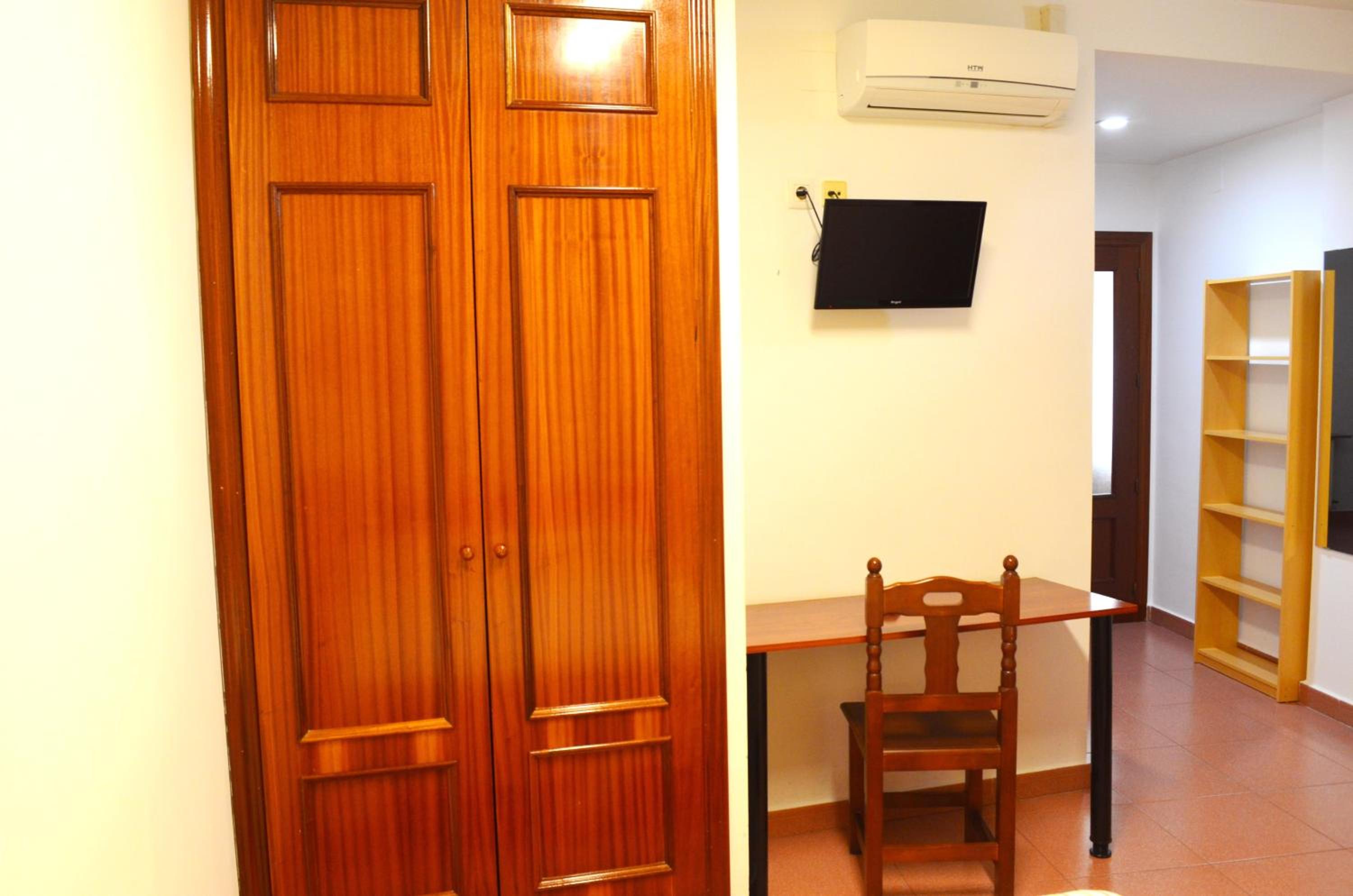 Apartamento de una habitación con sofá cama