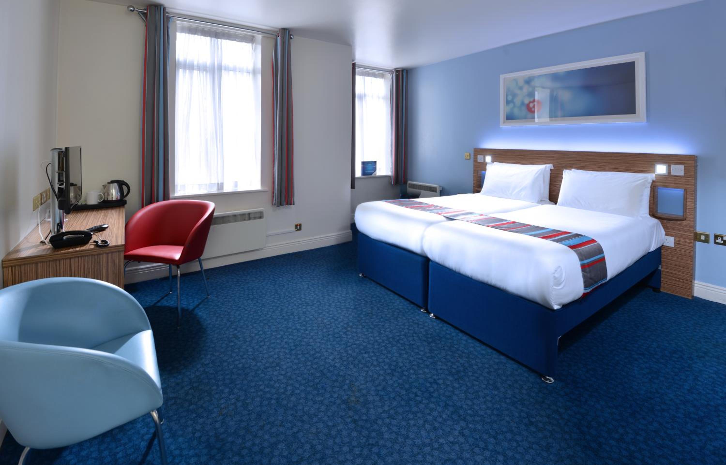 Twin Room (2 Adults Only)