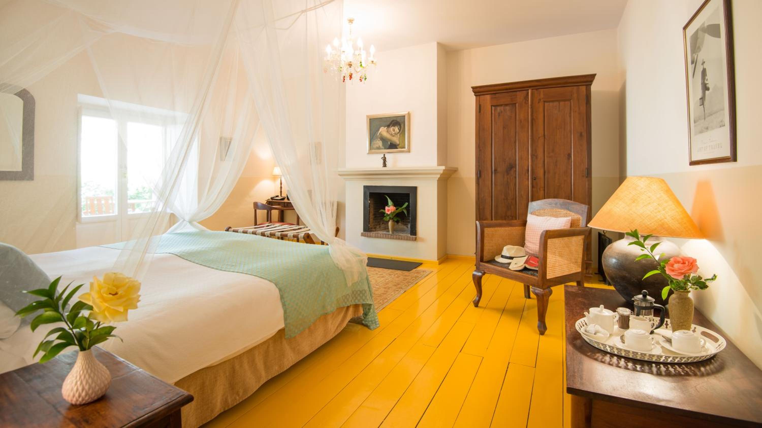 Double Room - Photo 16