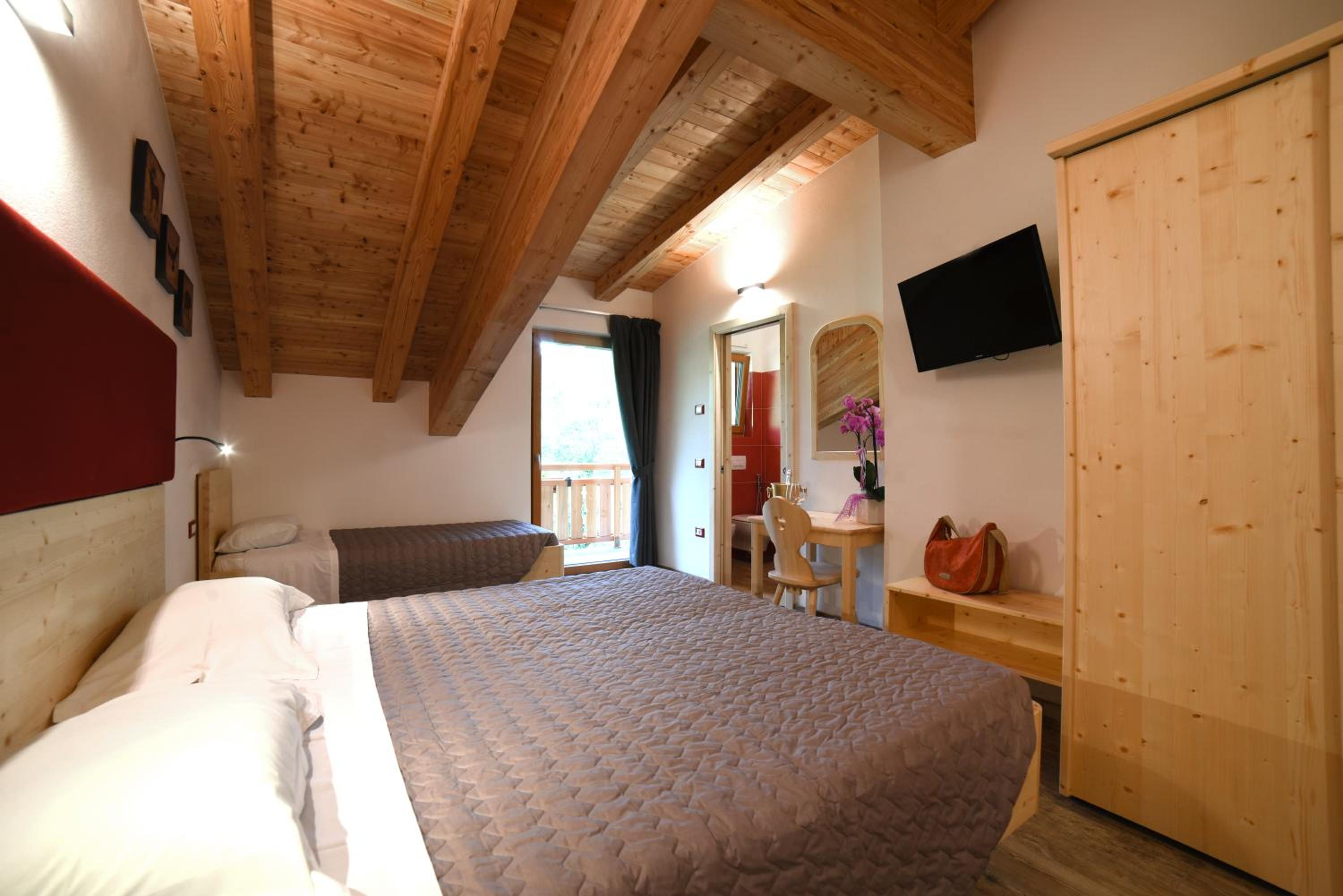 Triple Room photo 3