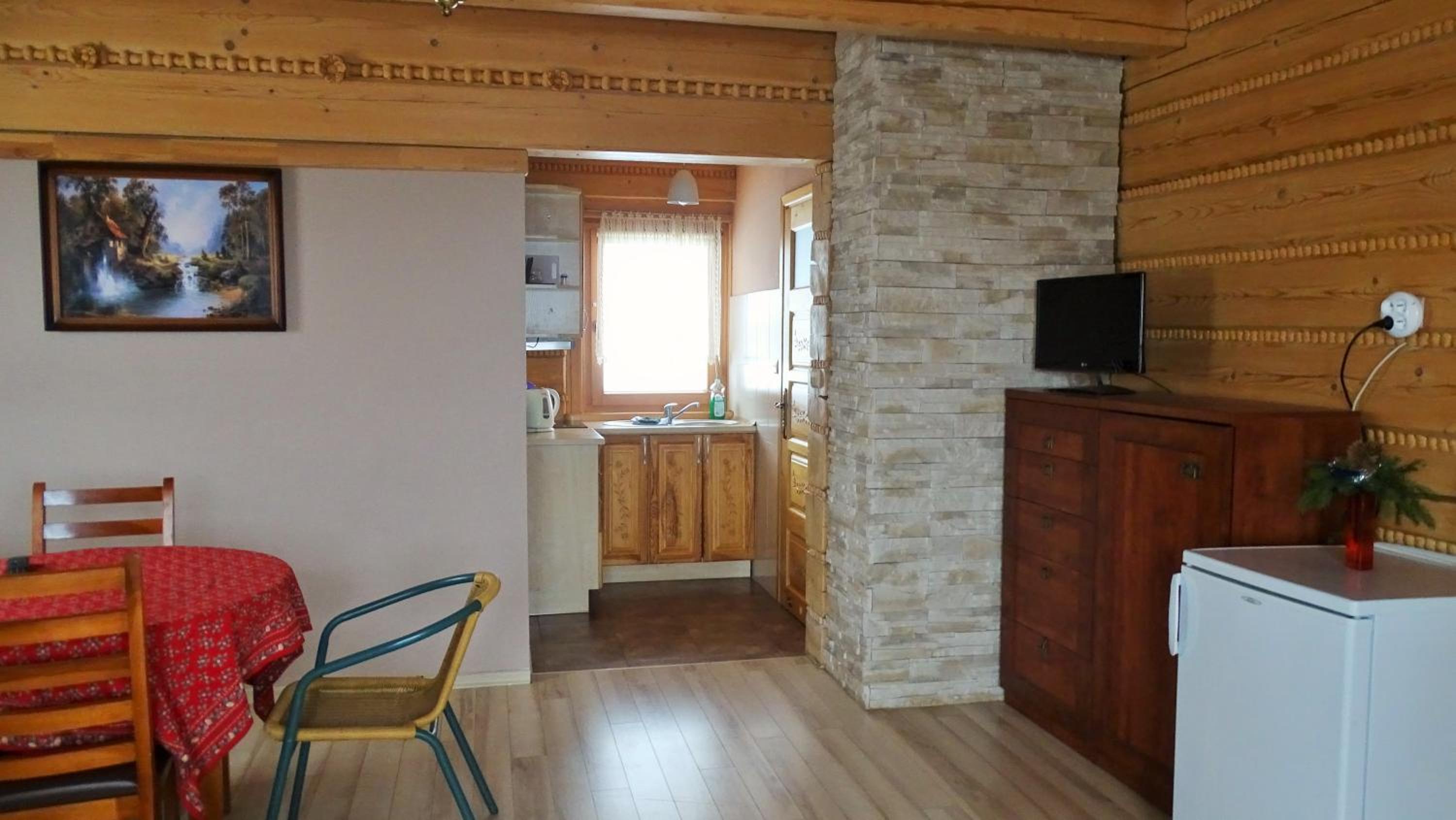 Family Room with Terrace photo 3