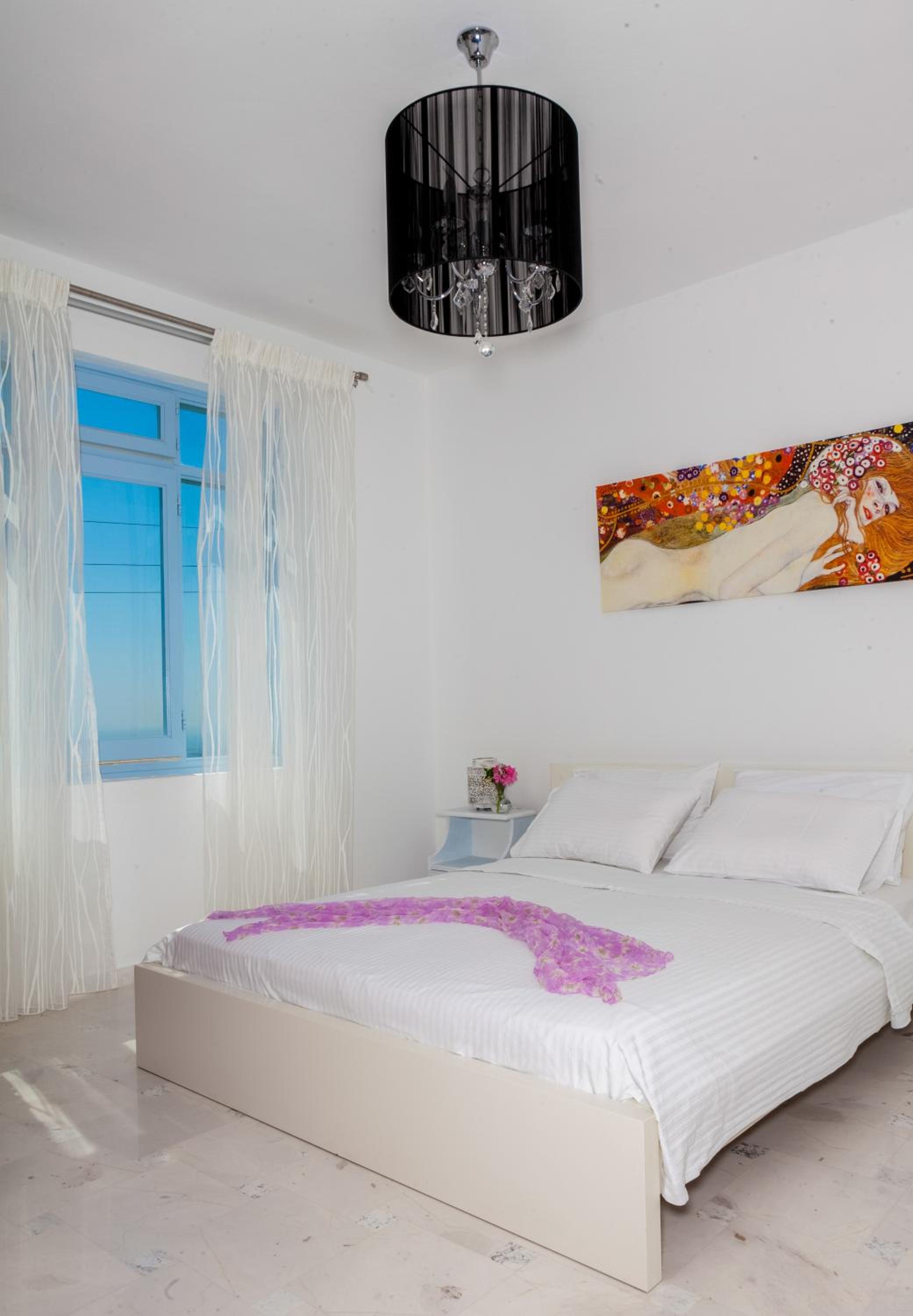 Deluxe Apartment with Outdoor Hot Tub, Caldera and Panoramic Sea View  photo 1