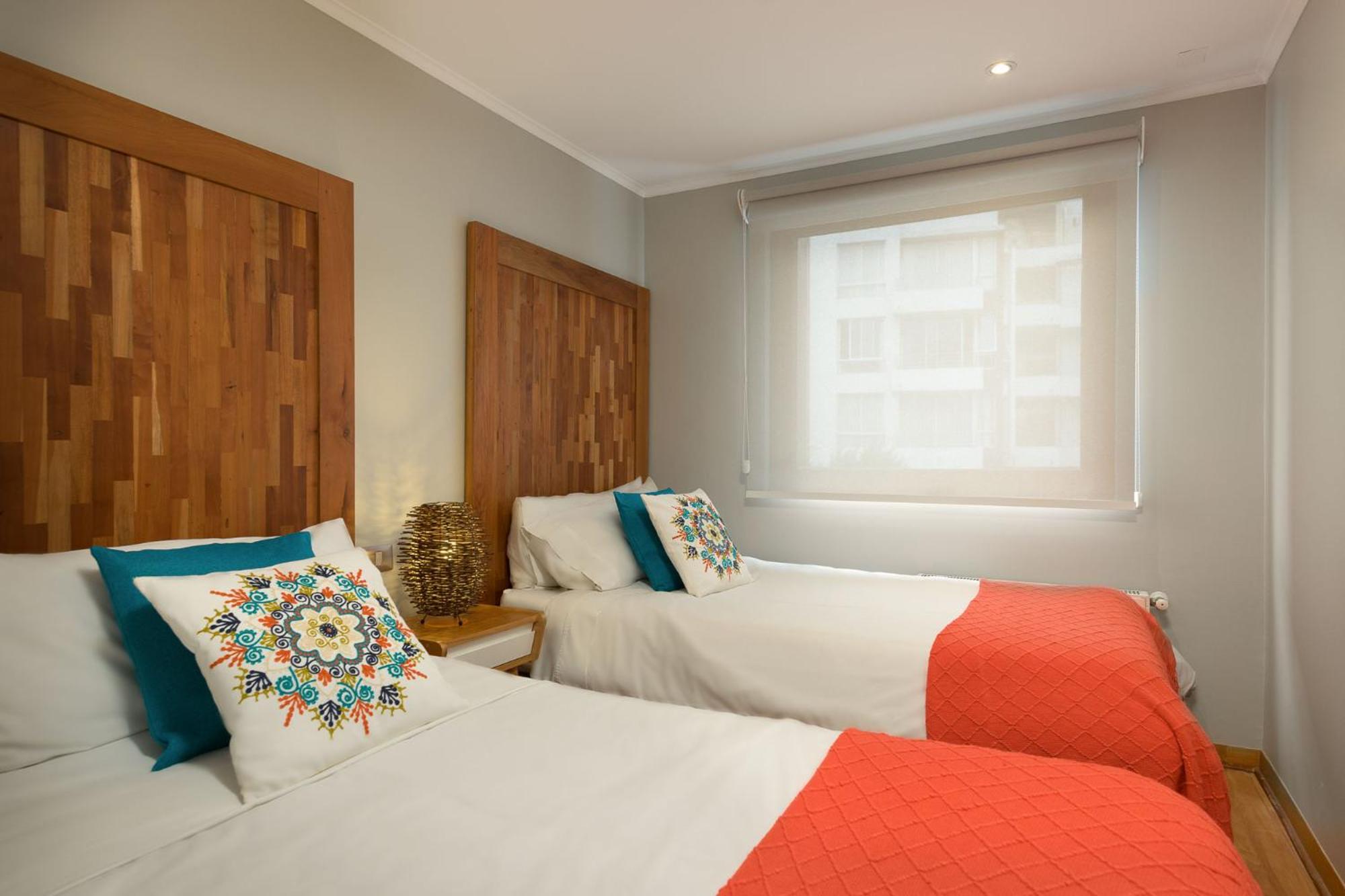 Twin Room with Private Bathroom