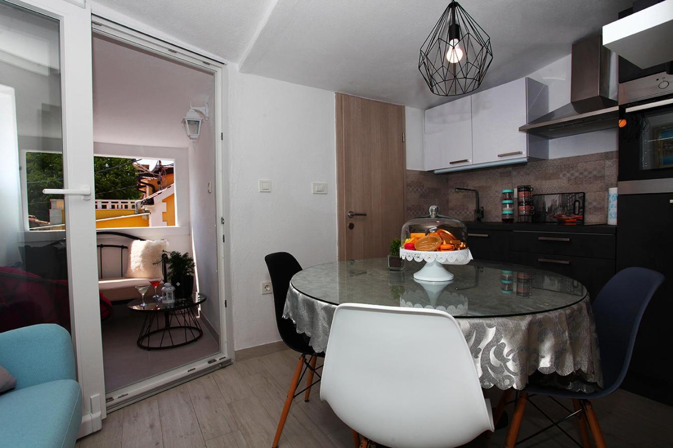 Apartment - Photo 14
