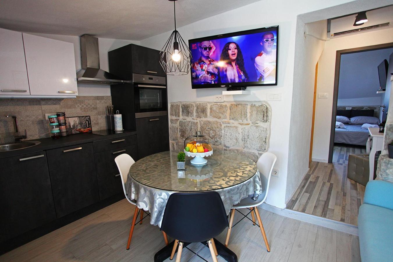 Apartment - Photo 15
