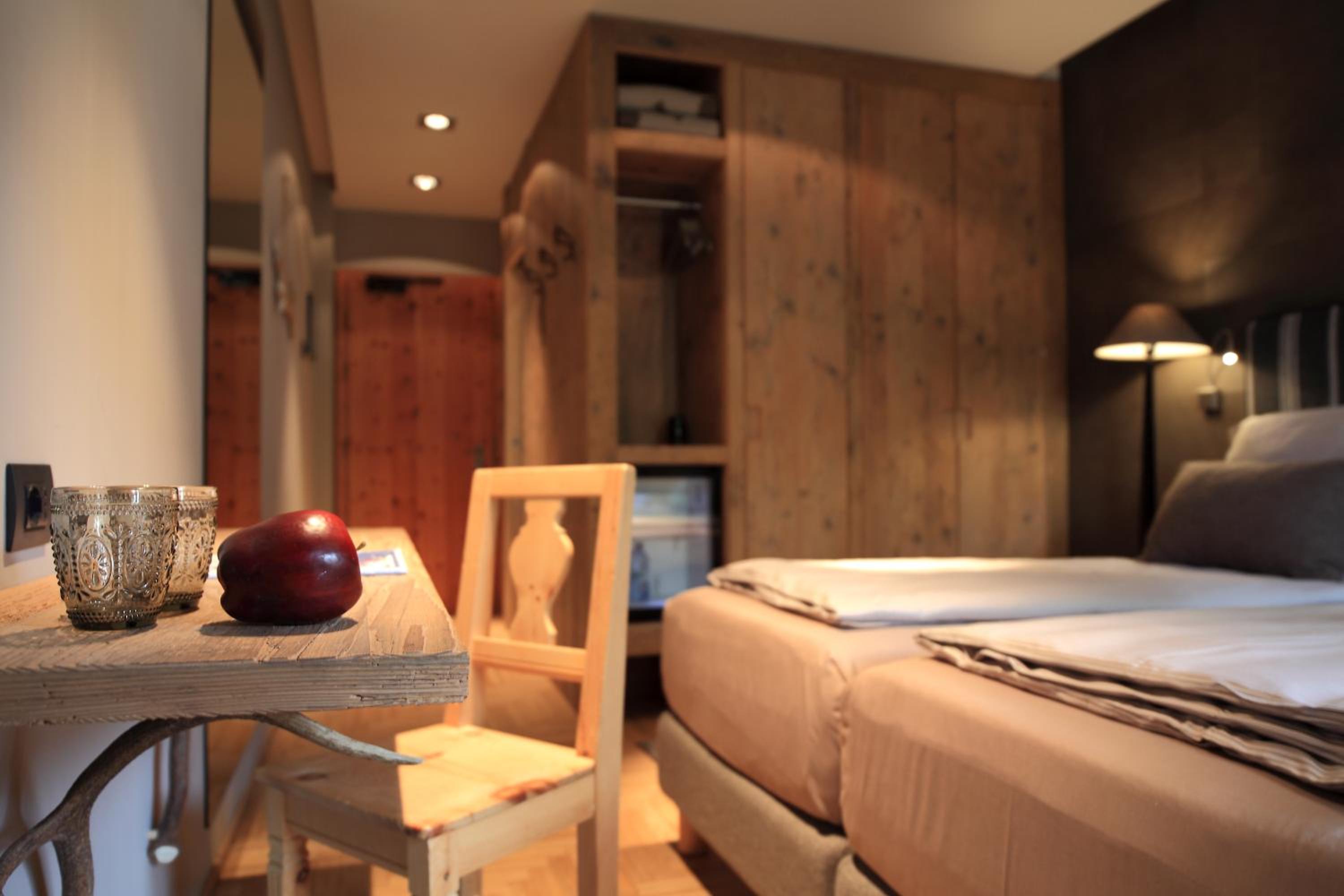Deluxe Double or Twin Room photo 1