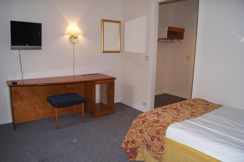 Single Room
