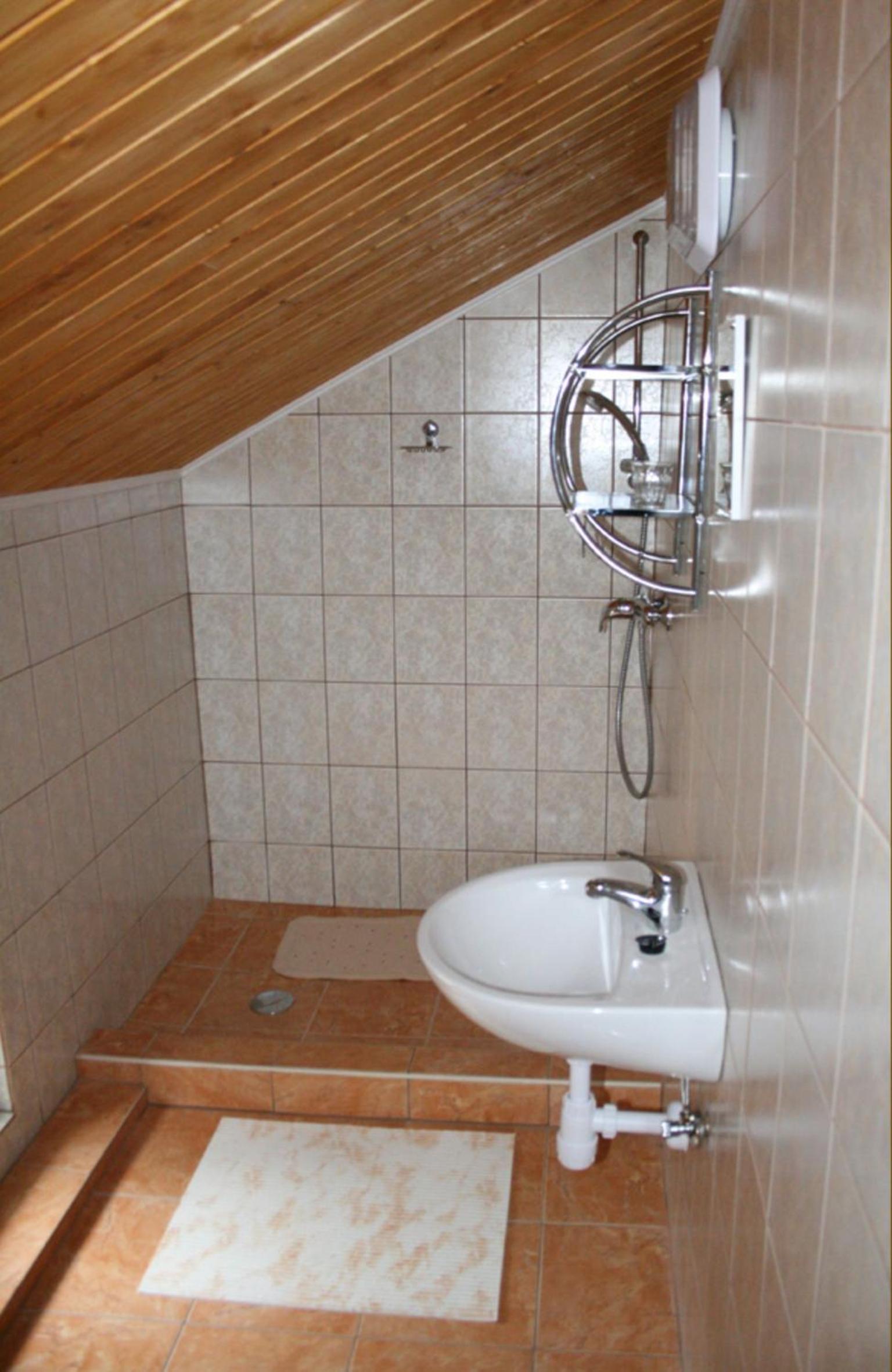 Double Room - Photo 4