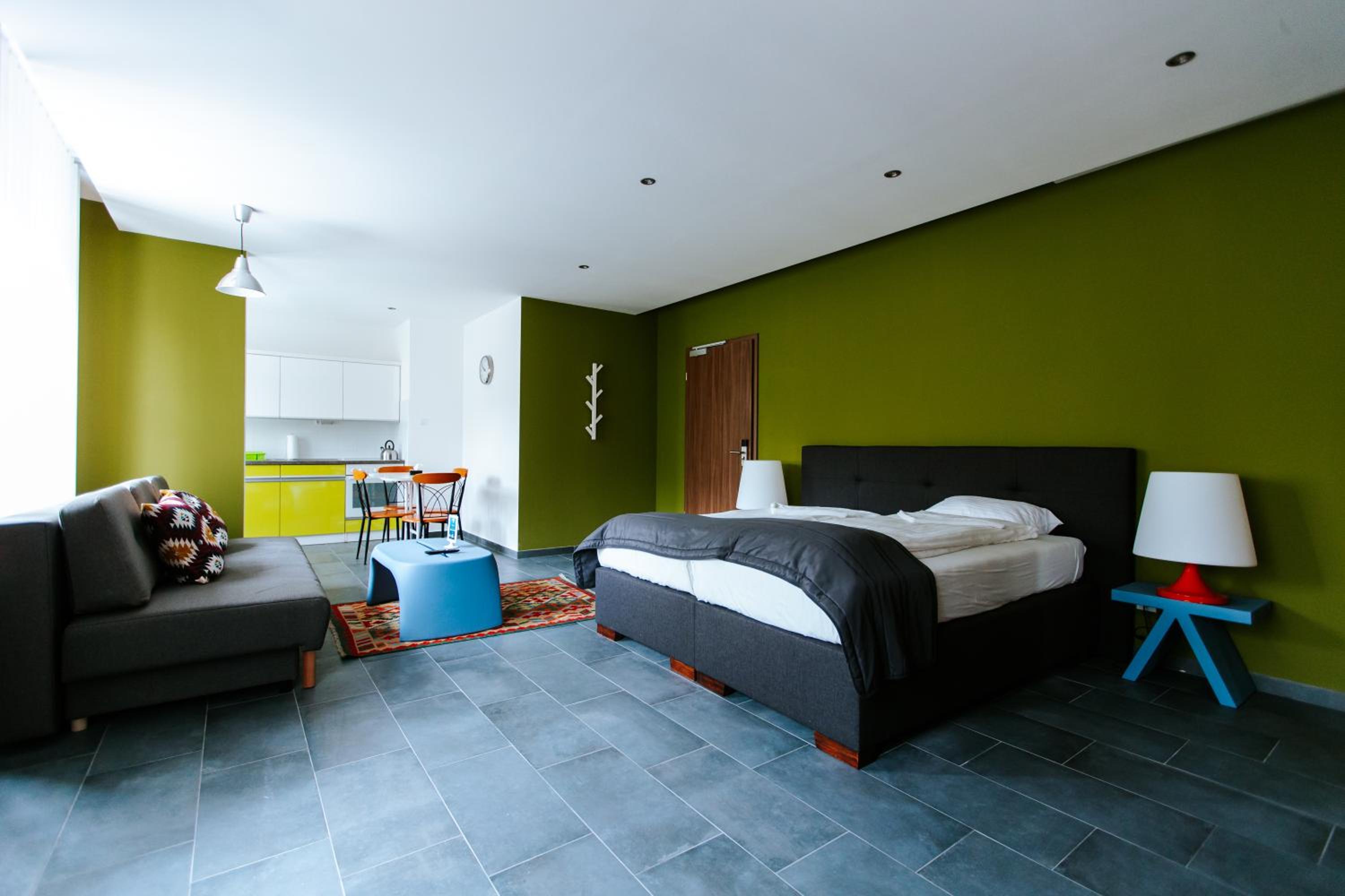 Studio with Sofa Bed