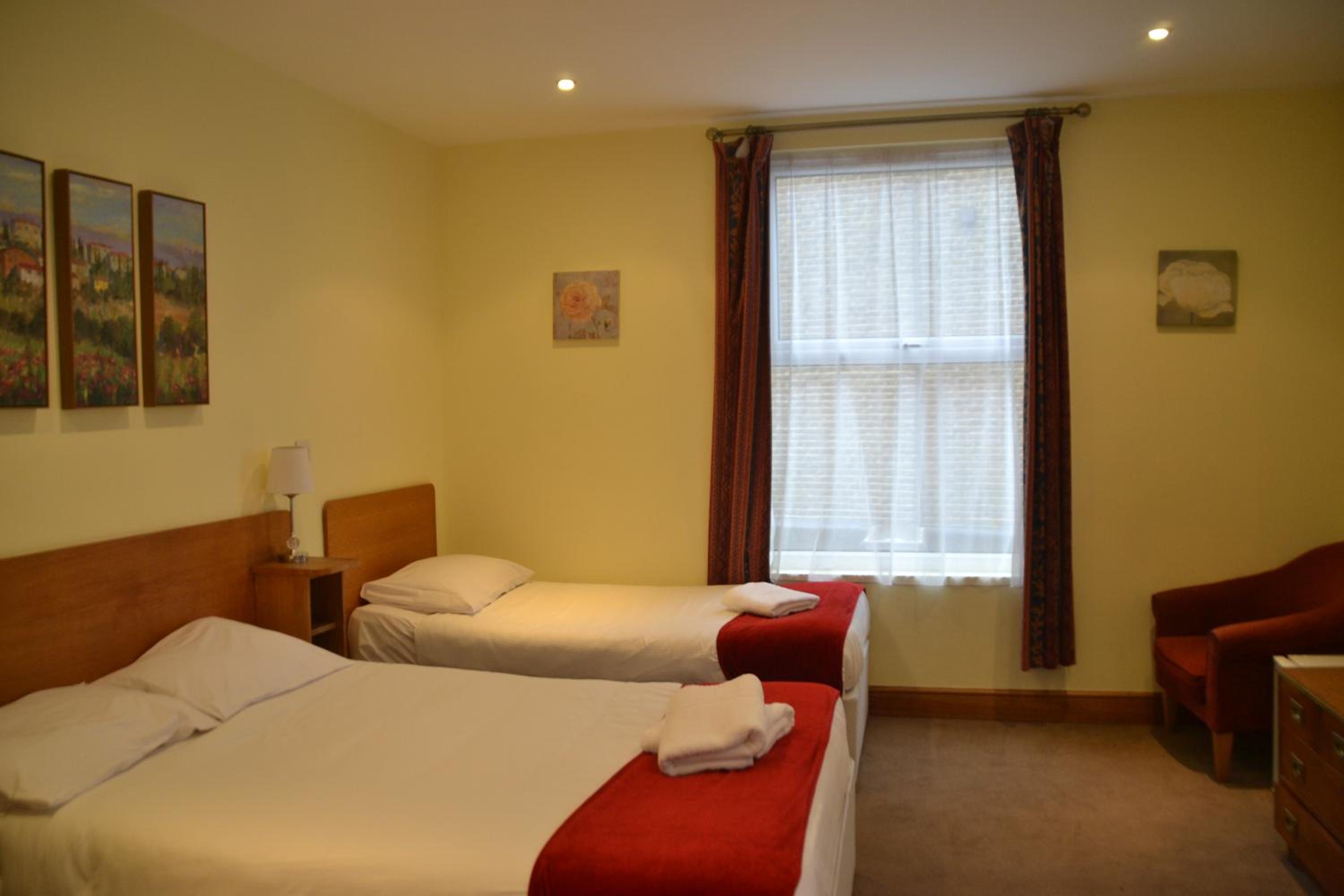 Quadruple Room photo 2