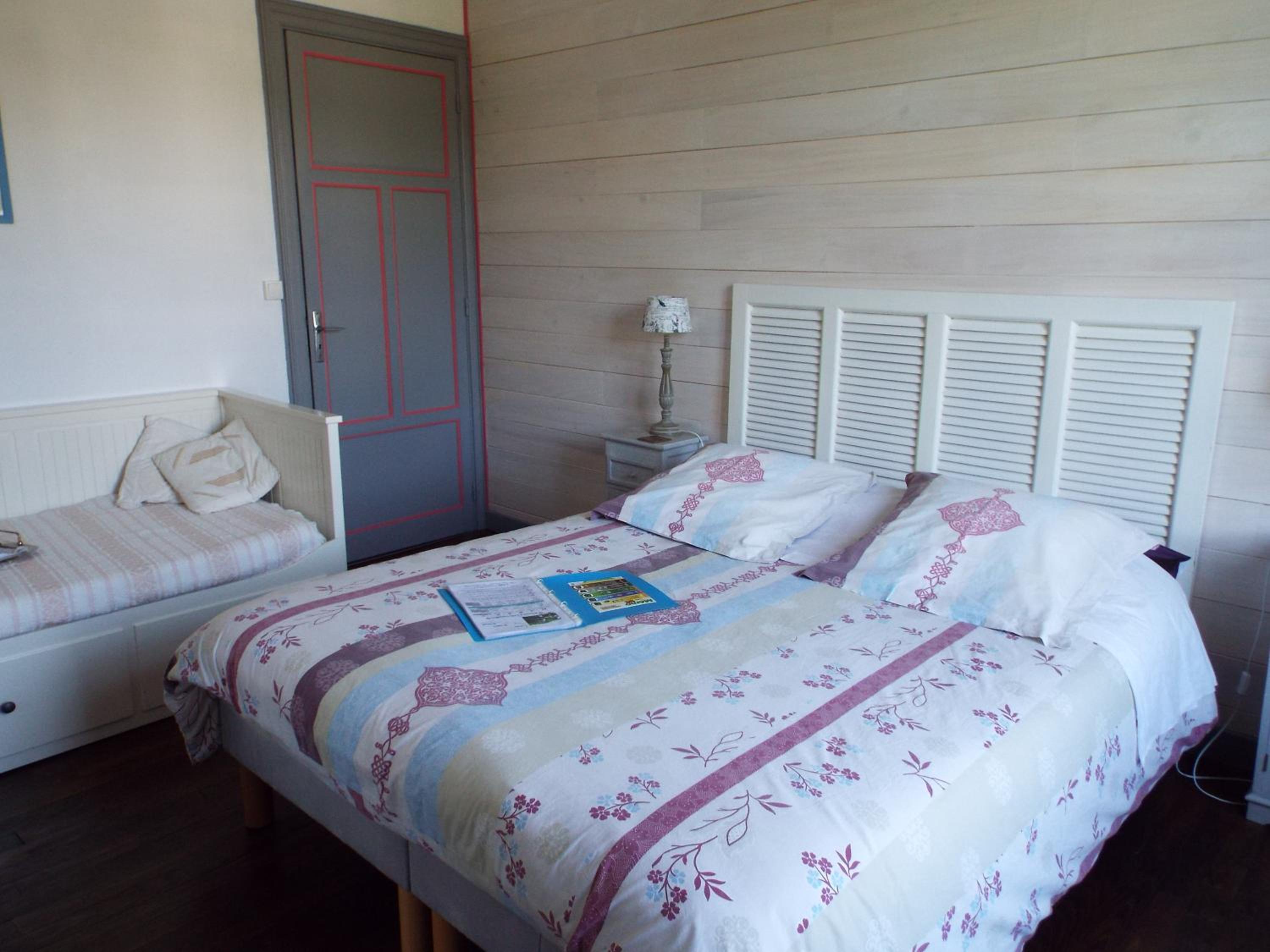 Large Double Room photo 1