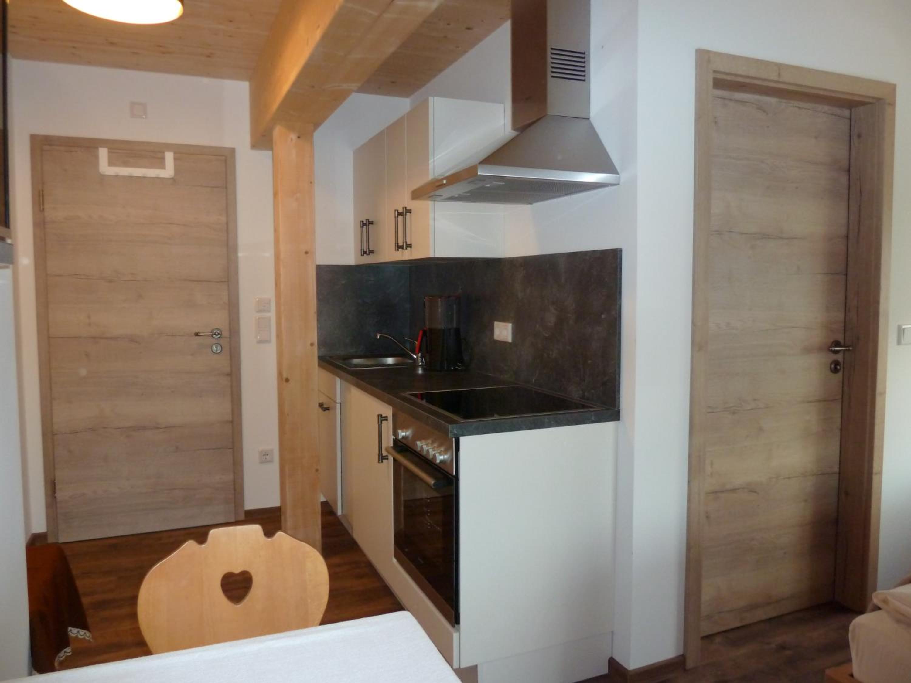Apartment with Shower photo 3