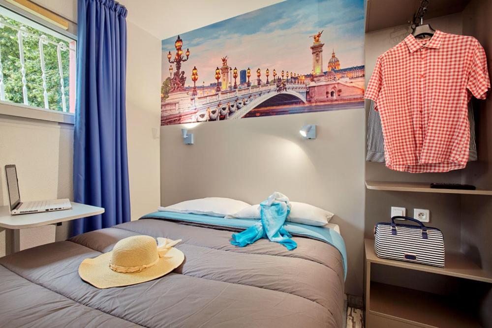 Double Room (2 Adults) photo 1