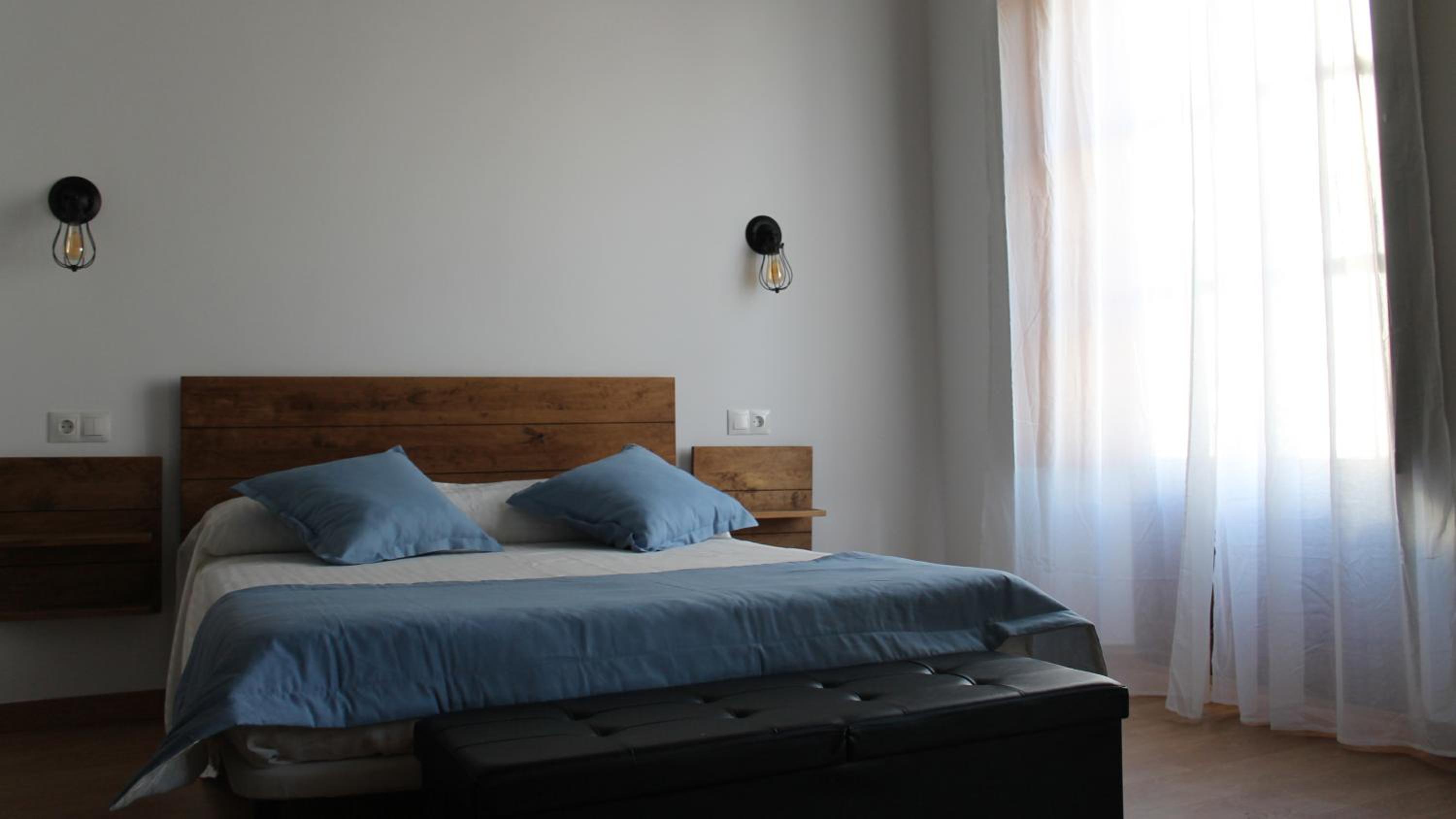 Double Room - Photo 4