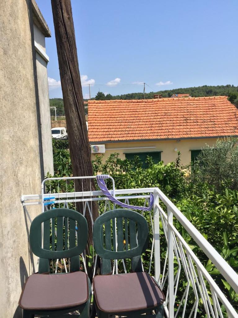 Apartment - Photo 2