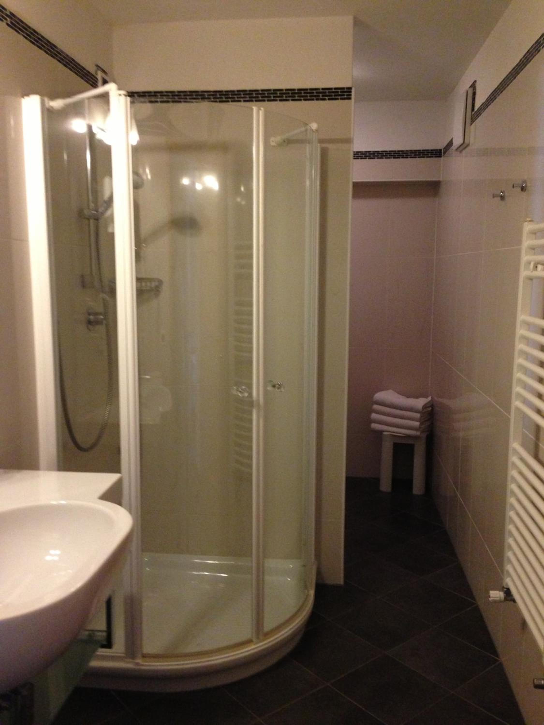 Classic Double or Twin Room photo 3