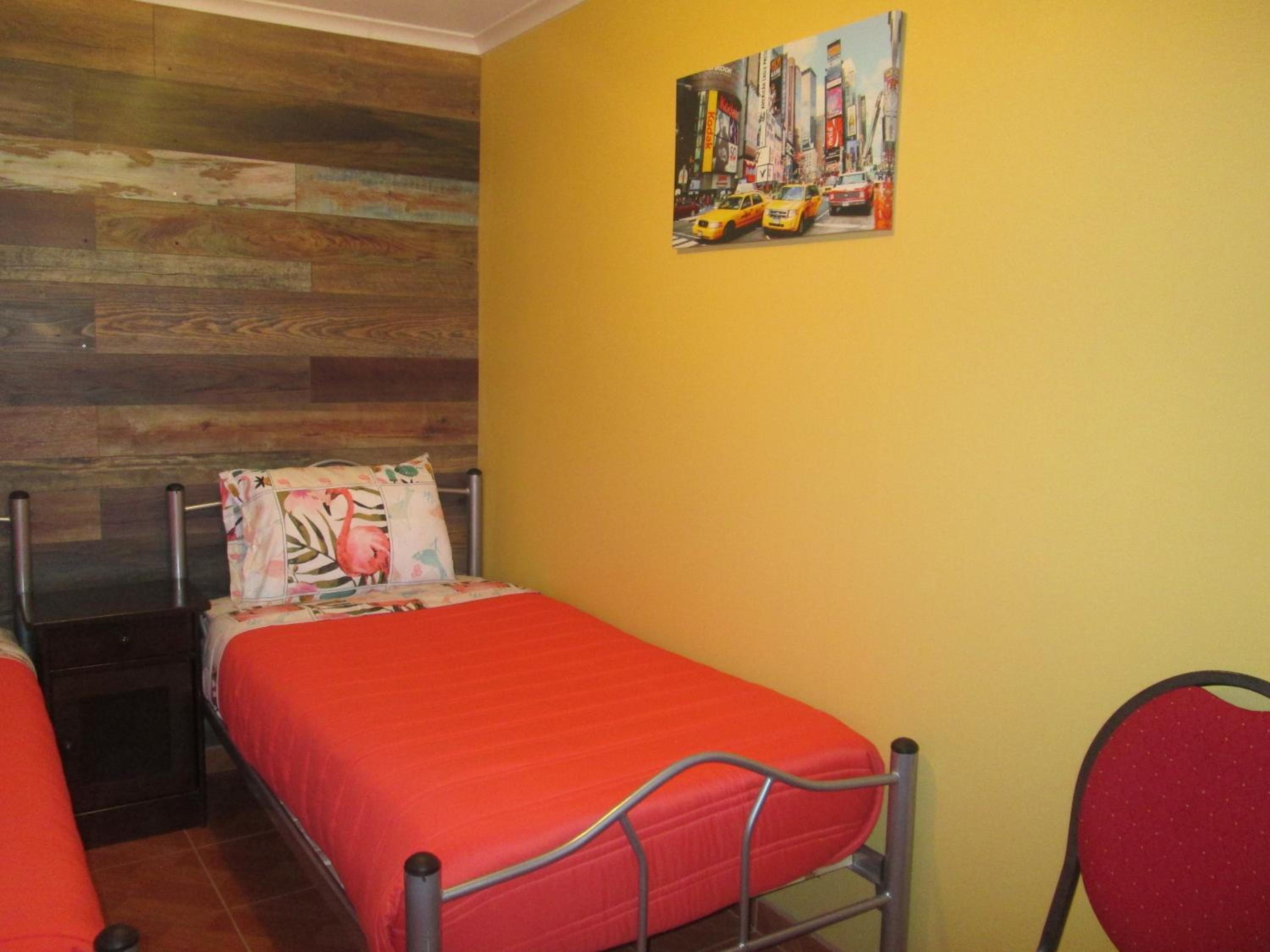 Standard Twin Room photo 3