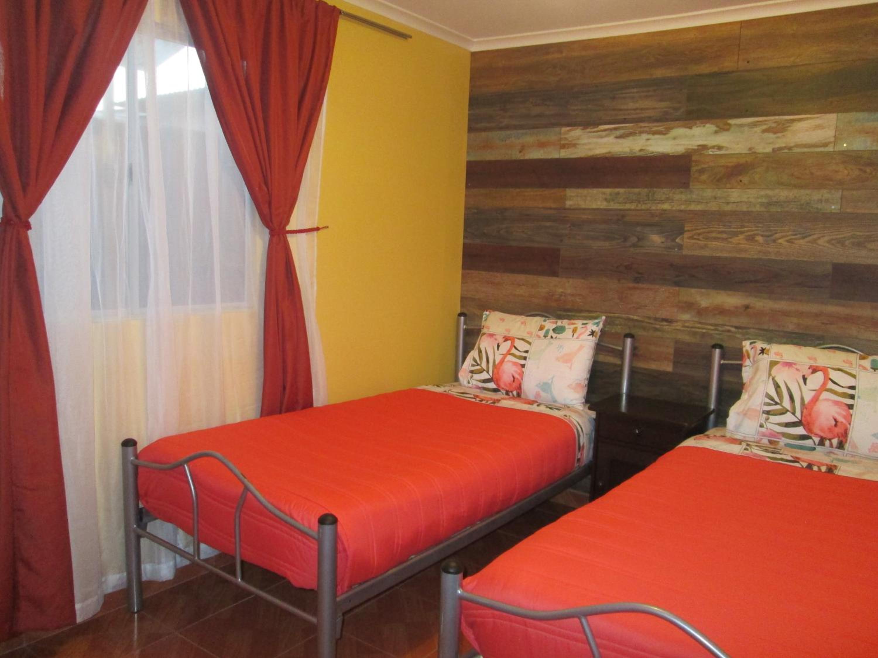 Standard Twin Room photo 2