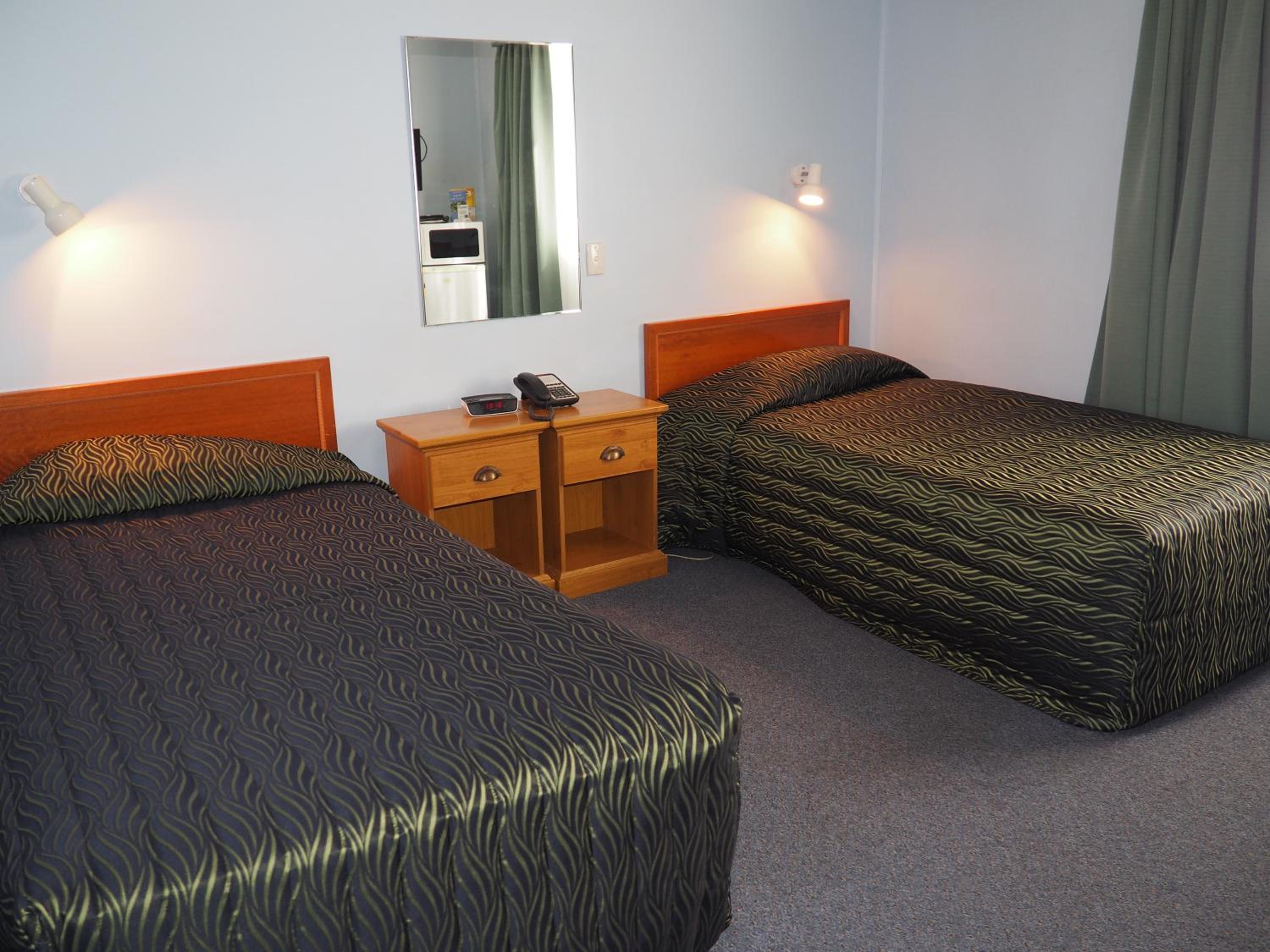 Standard Twin Room photo 3