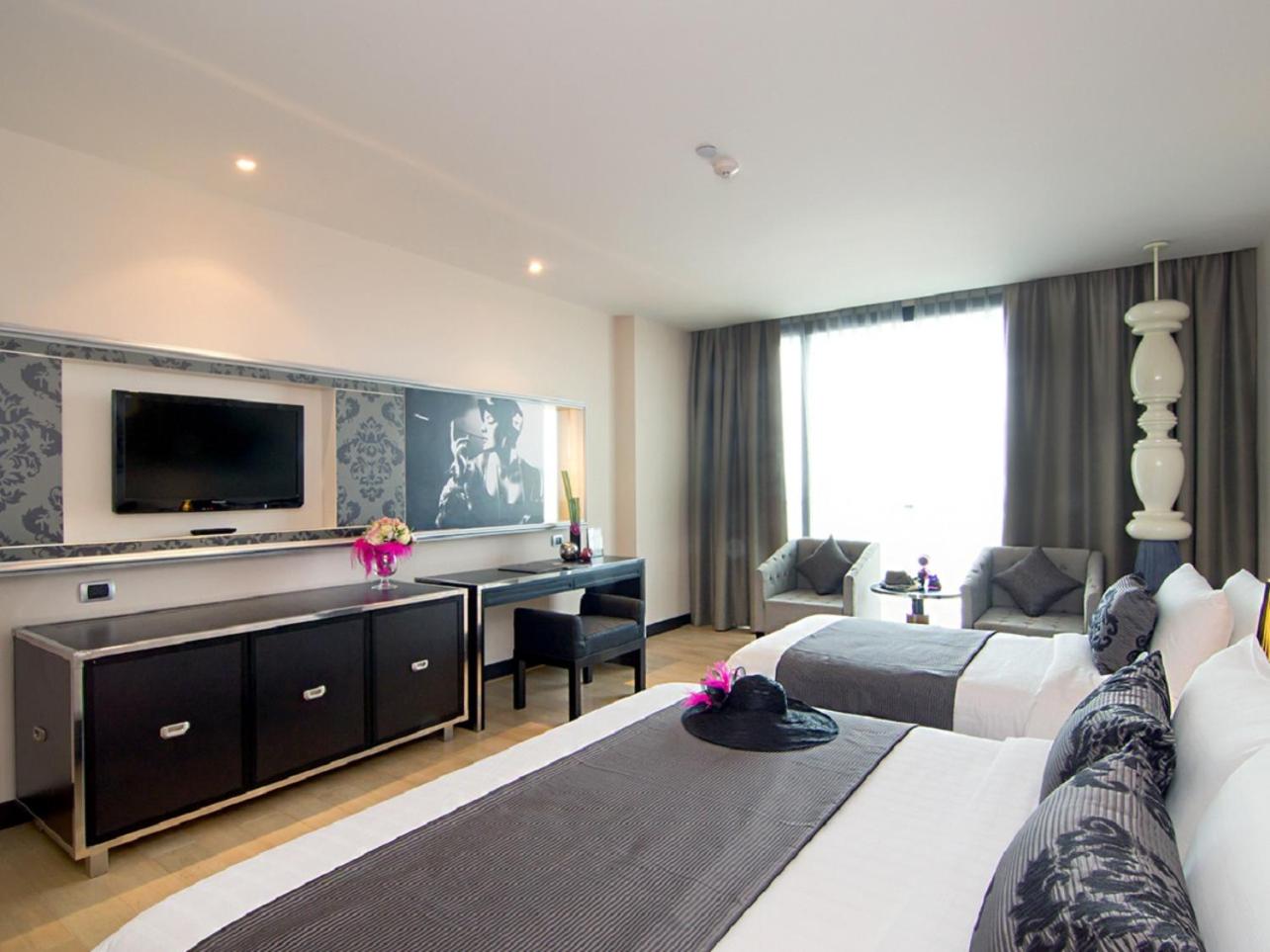 Superior Twin Room with Sea View