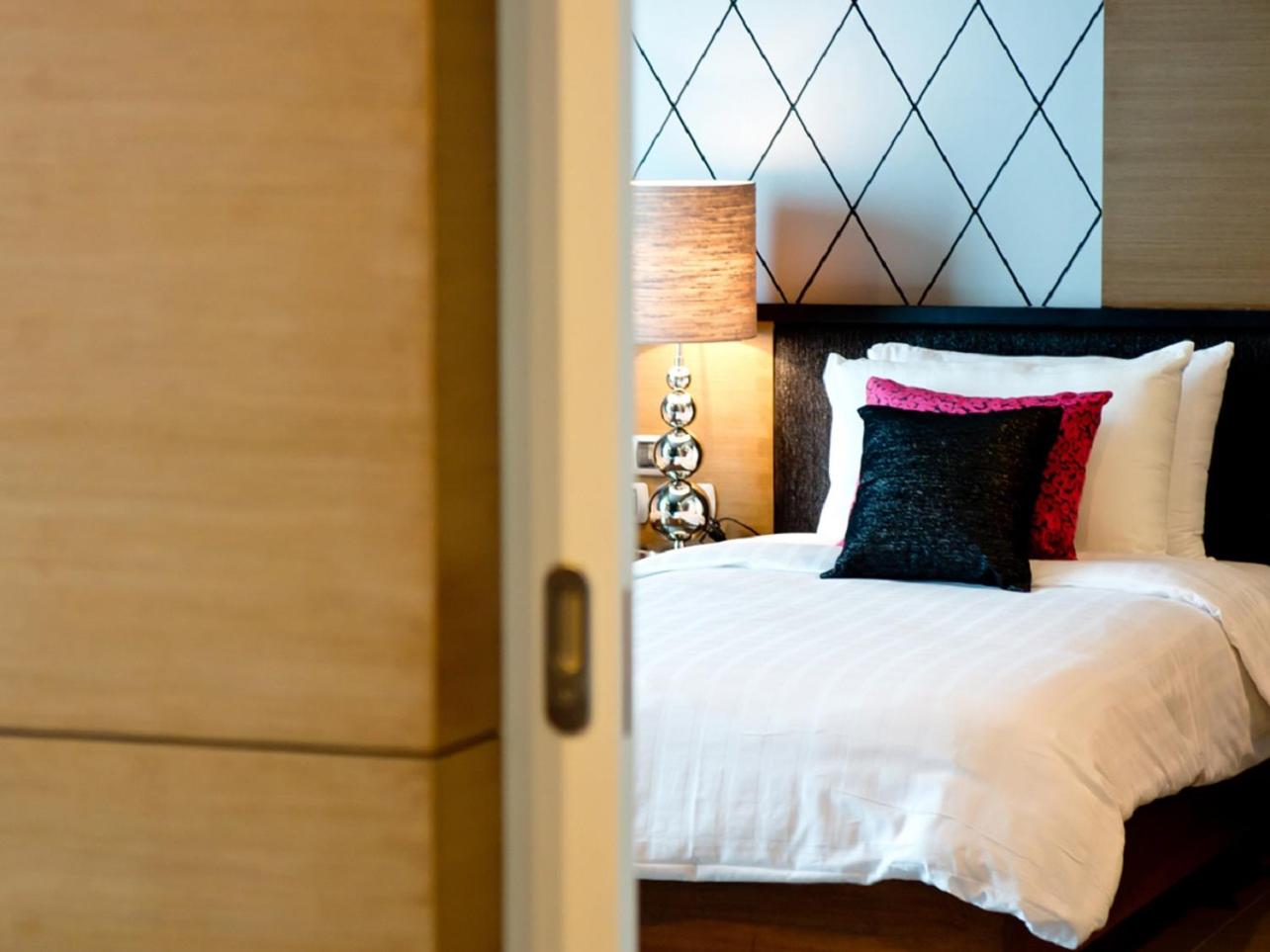 Two-Bedroom Way Suite Sea View